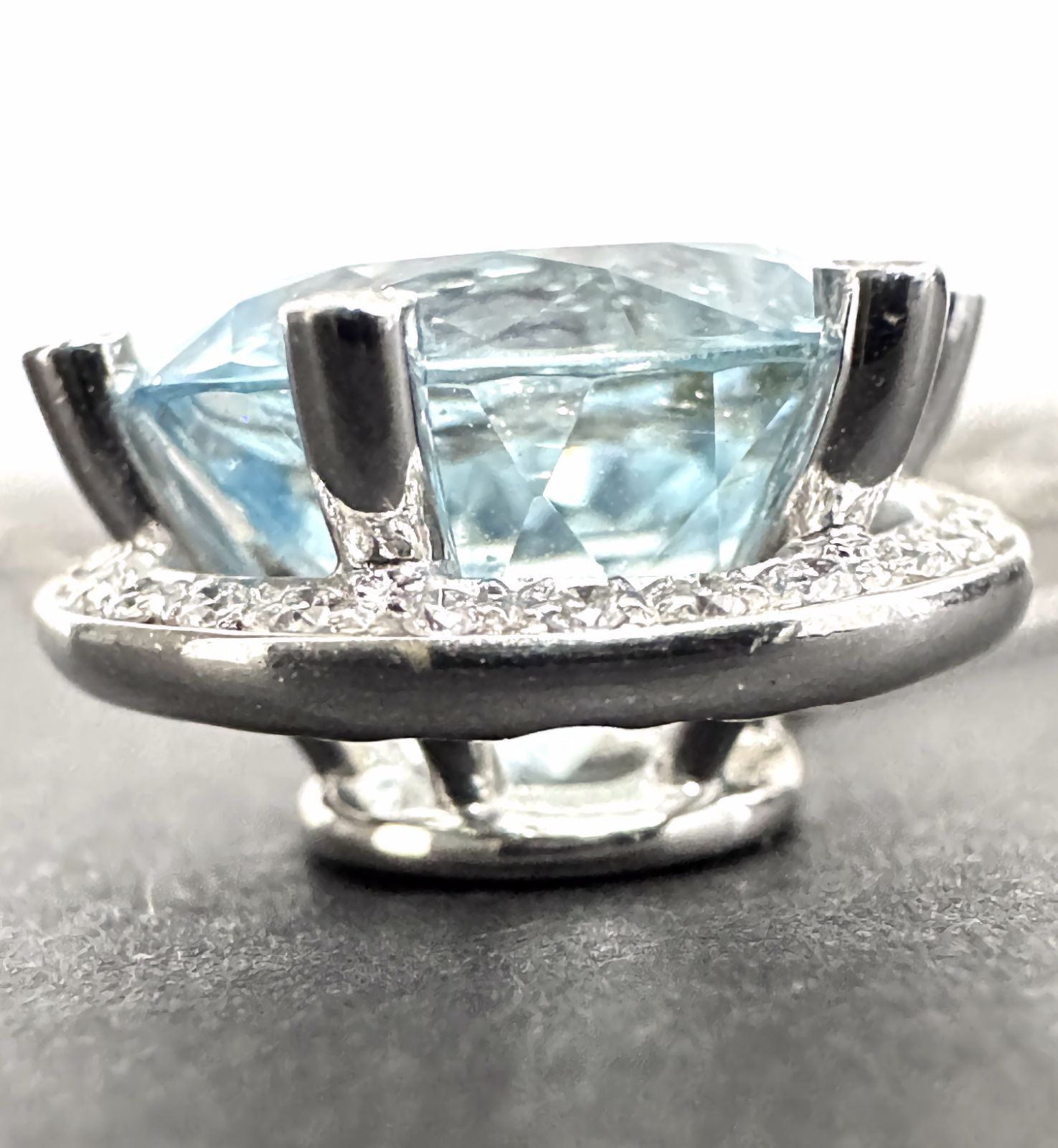 美品 レア 希少 DAMIANI ダミアーニ MINOU ミヌー ダイヤモンド アクア 