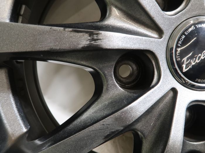 ☆オフシーズンにつき値下げ中☆ ノア VOXY等 エアベルグ ローレン 15インチ 6J  PCD114.3 5穴 ET53 ハブ径約74 ヨコハマ アイスガード IG60 195/65R15 17年製 4本 セレナ ヴォクシー ノア 等 社外 15インチ 6J+43 5H PCD114.3