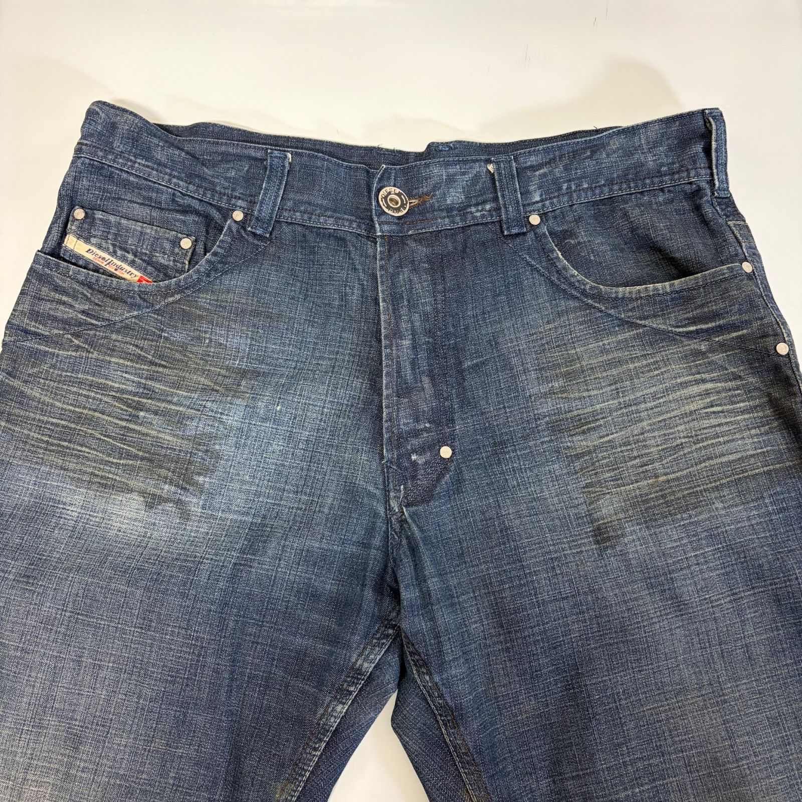 DIESEL ディーゼル MACROWILL デニム パンツ W34 ダメージ加工 ヒゲ 
