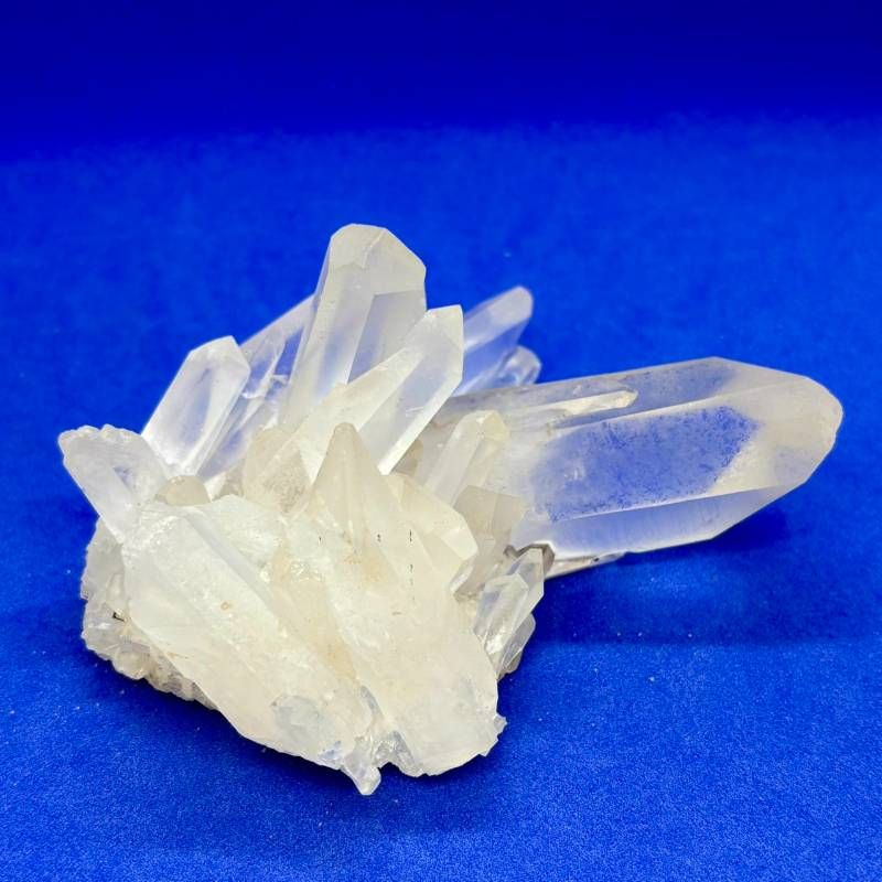 268:【透明感の結晶美】クリアクォーツ クリスタルクラスター 175g