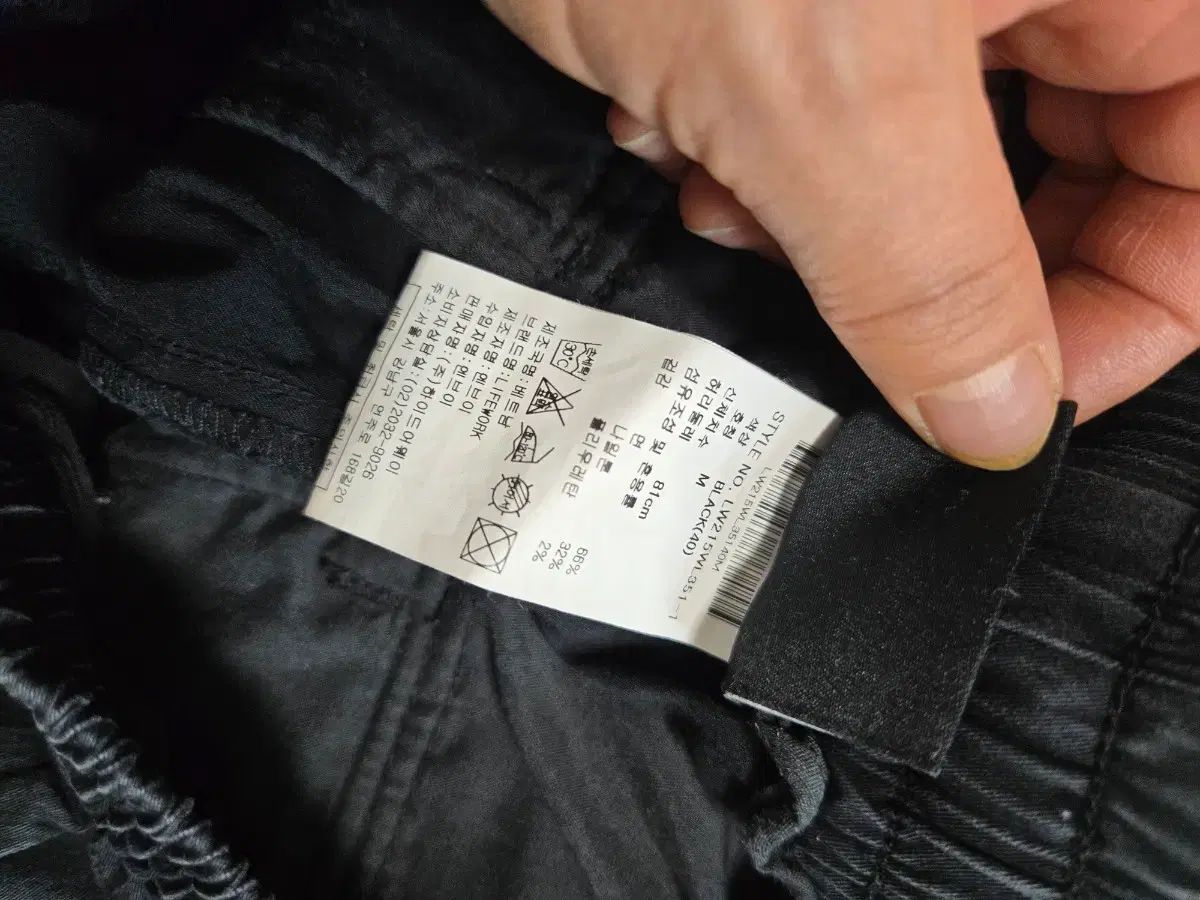 OWN ROOTSBlack Cargo jogger Pants &frasl;ブラックカーゴジョガーパンツ ライフワーク ブラック カーゴ ジョガーパンツ