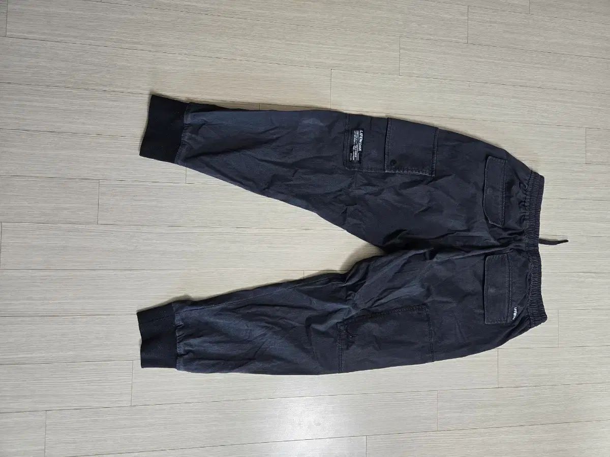 OWN ROOTSBlack Cargo jogger Pants &frasl;ブラックカーゴジョガーパンツ ライフワーク ブラック カーゴ ジョガーパンツ