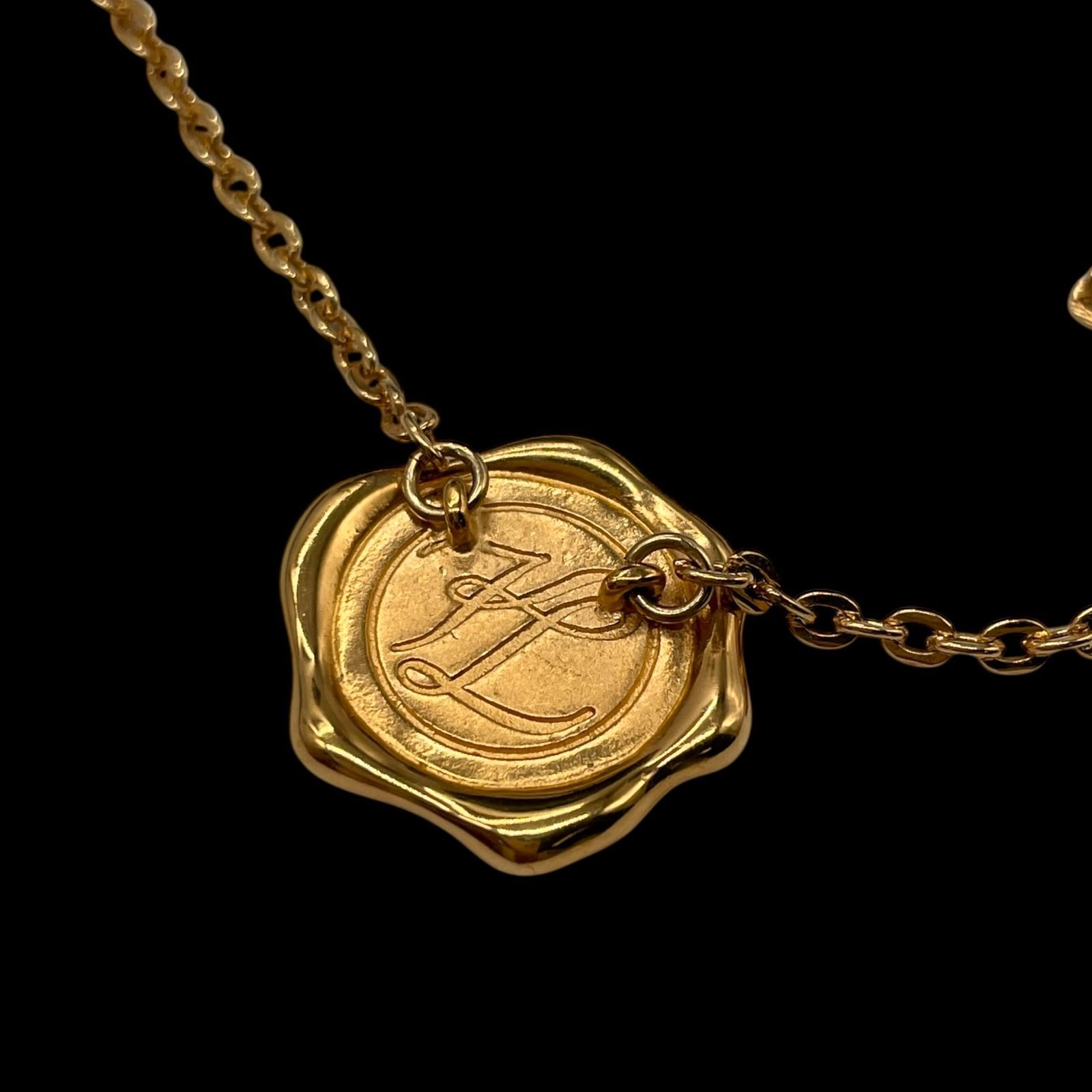 希少 Karl Lagerfeld カールラガーフェルド コインネックレス ロゴ刻印 