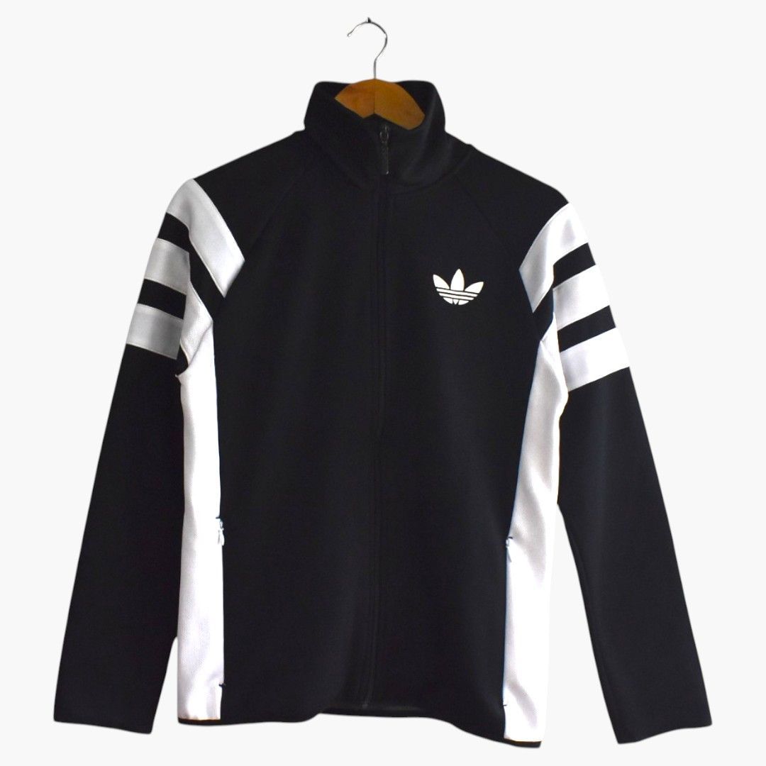 USED】adidas オリジナルス トラックジャケット ブラック - メルカリ