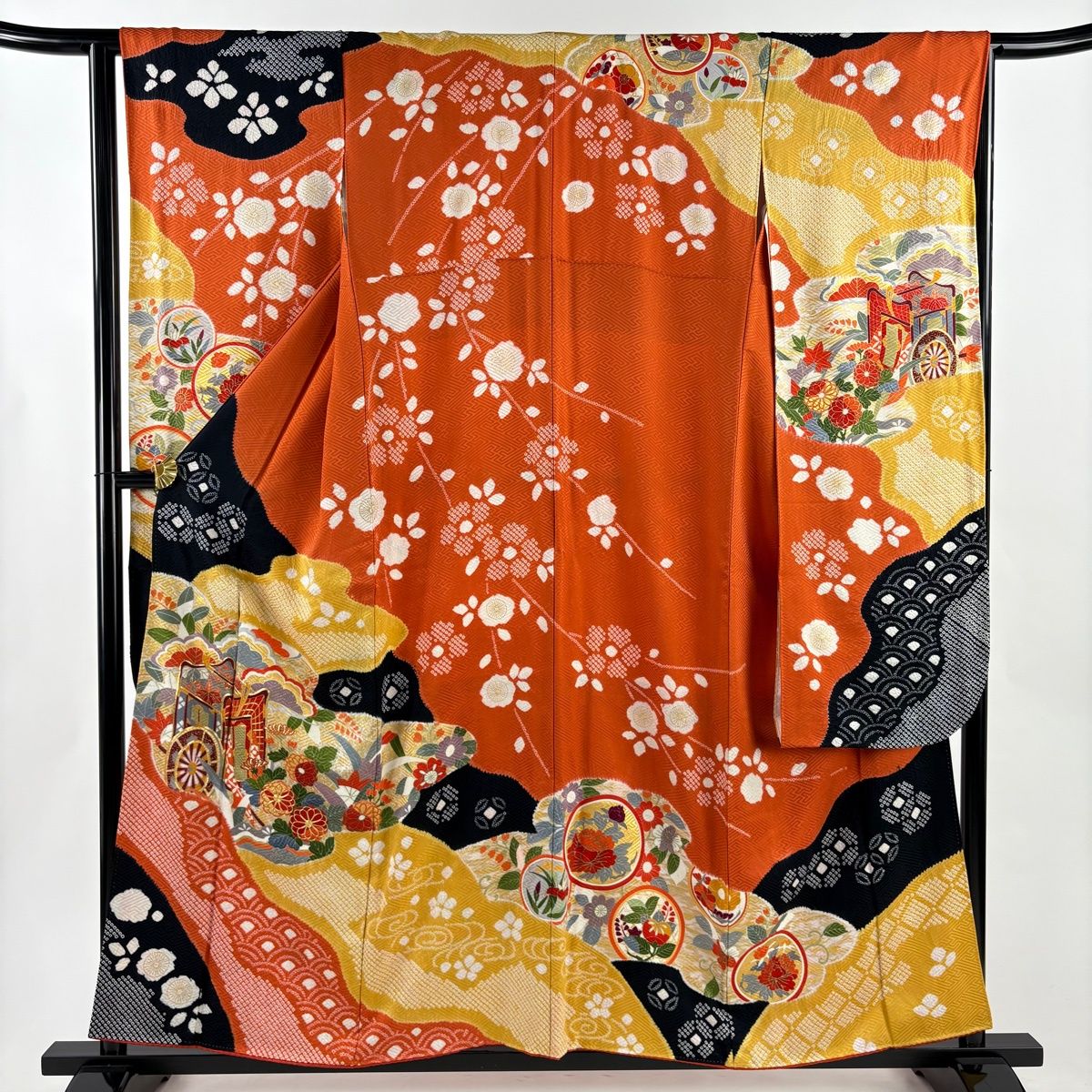 振袖 身丈156.5cm 裄丈65cm M 袷 御所車 菊 金糸 絞り オレンジ 正絹