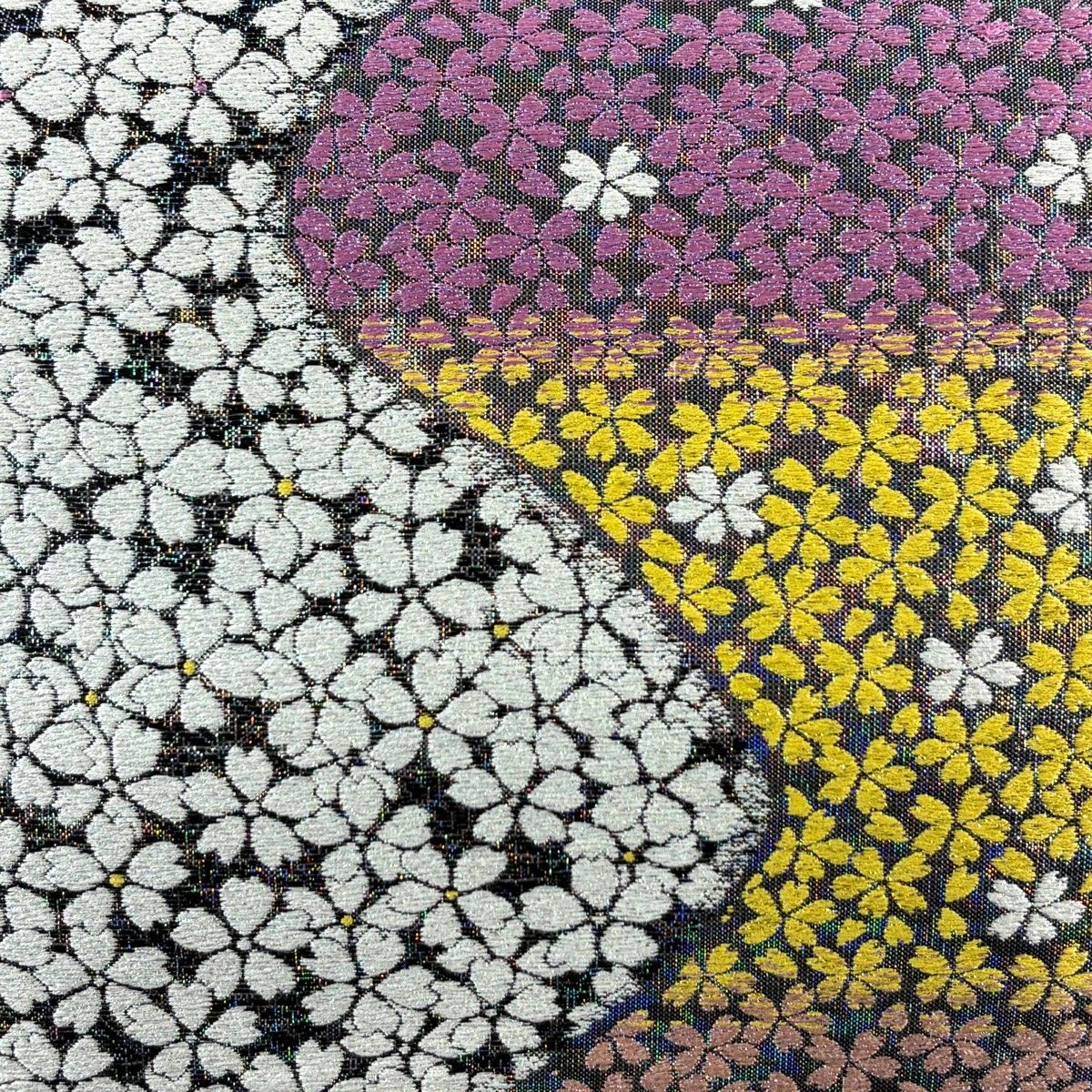 美品】 袋帯 秀品 桜 刺繍 箔 銀色 六通 正絹 【中古】 - メルカリ