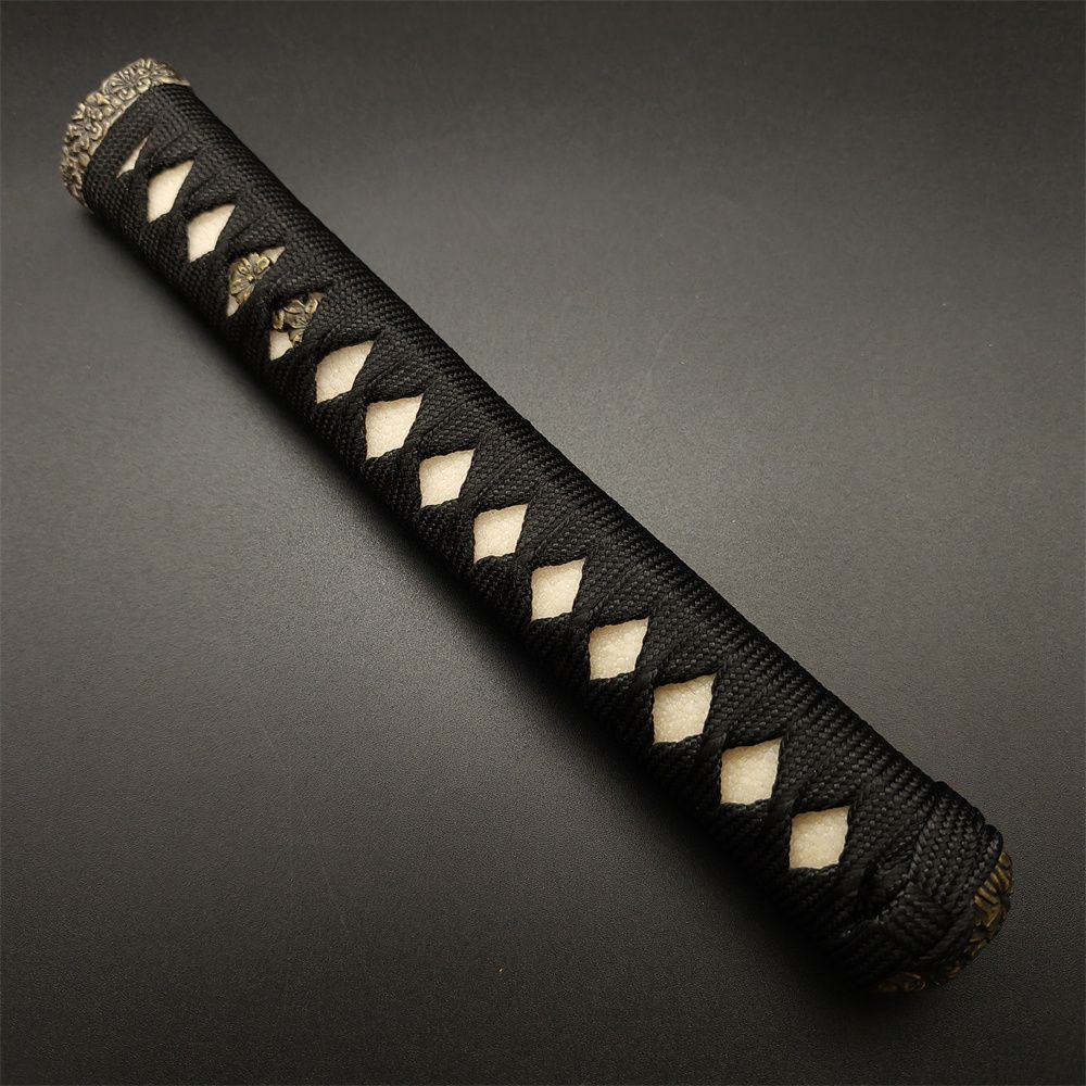 日本刀柄 桜縁頭 桜目貫 mbz06 日本刀装具 新品 全長約26CM 本鮫皮