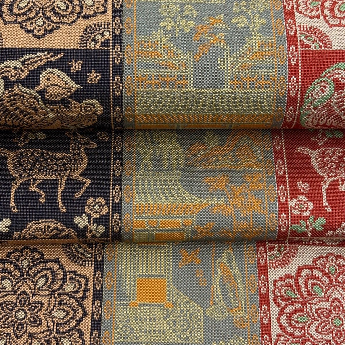 美品】 開き名古屋帯 逸品 龍村美術織物 比翼仕立て 紅牙瑞錦 銀糸