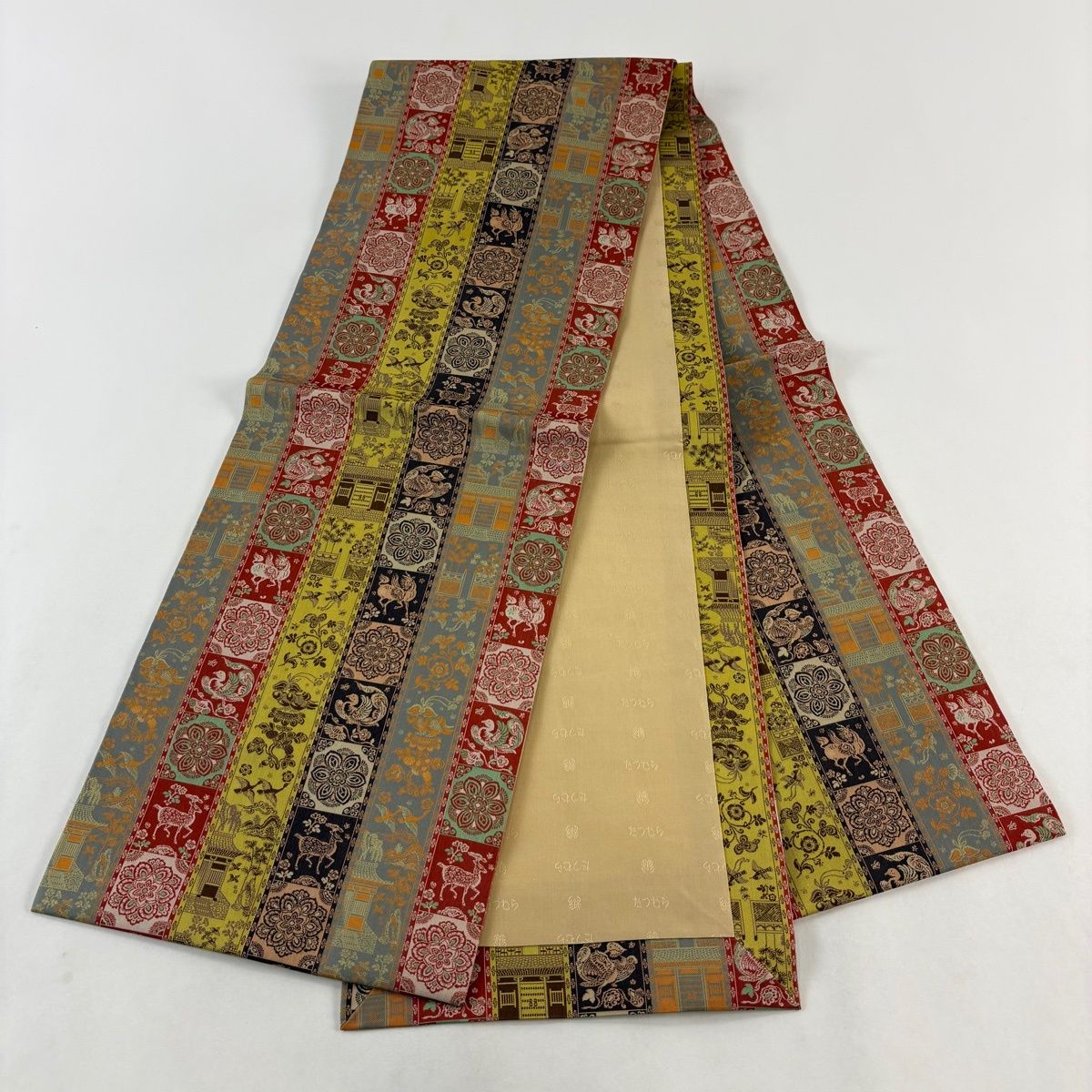 美品】 開き名古屋帯 逸品 龍村美術織物 比翼仕立て 紅牙瑞錦 銀糸