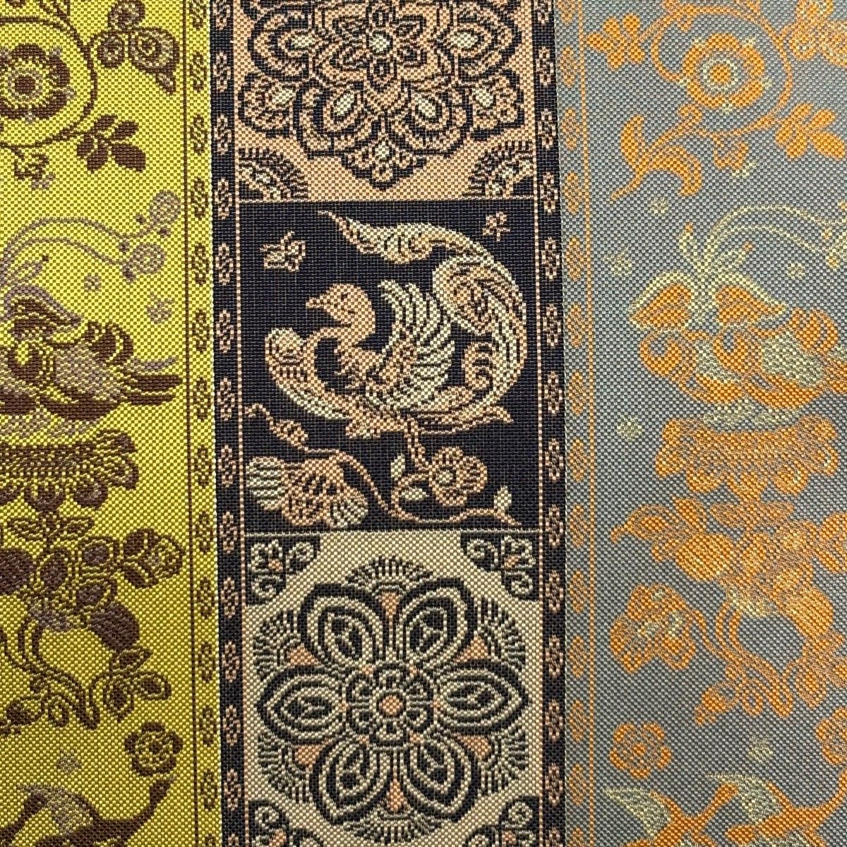 龍村美術織物クロス 美品】 開き名古屋帯 逸品 龍村美術織物 比翼仕立て 紅牙瑞錦 銀糸