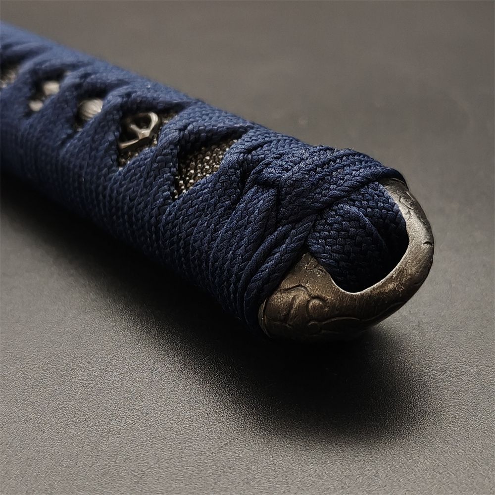 日本刀柄 唐草縁頭 三鈷杵目貫 mbz18 日本刀装具 新品 全長約26CM 本鮫