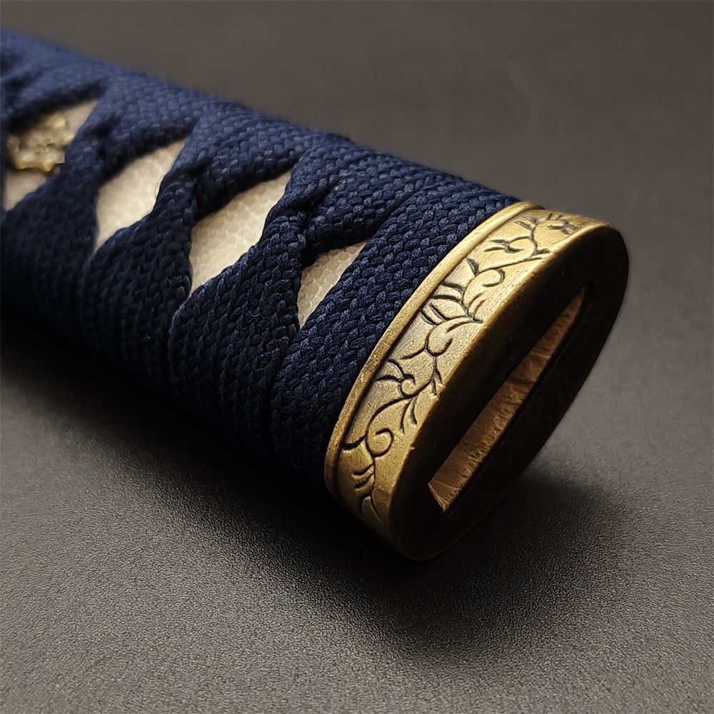 日本刀柄 唐草縁頭 桜目貫 mbz22 日本刀装具 新品 全長約26CM 本鮫皮