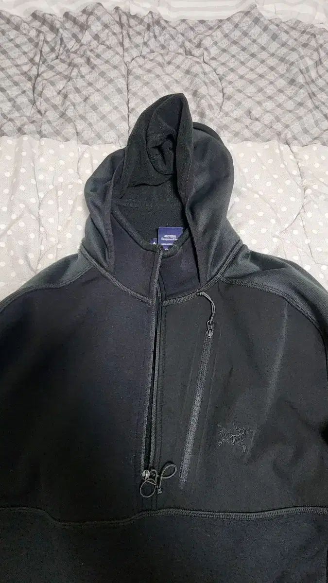 アークテリクス LEAF NAGA HOODY Lサイズ ブラック