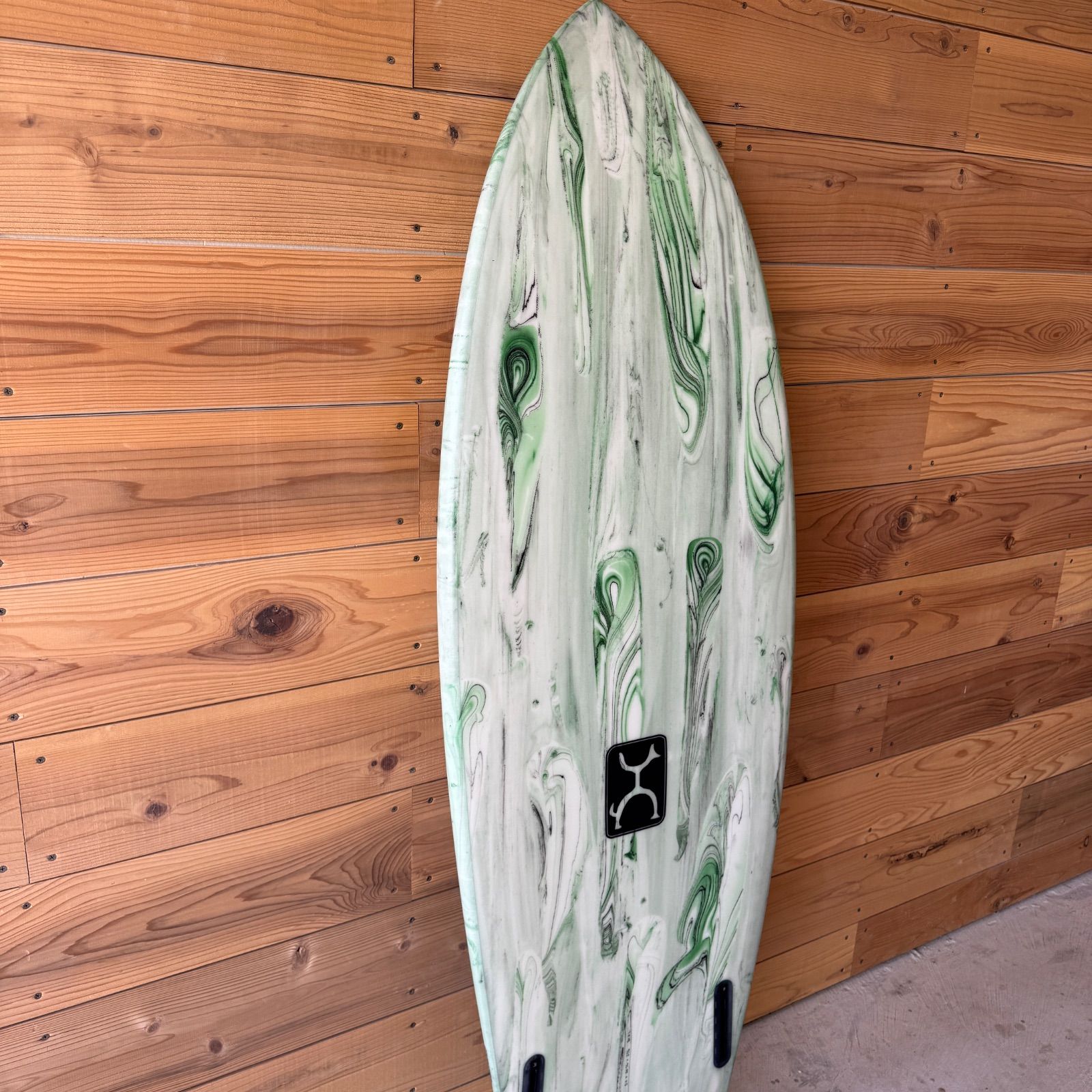 極美品 FIREWIRE ファイヤーワイヤー サーフボード TOO FISH トゥー