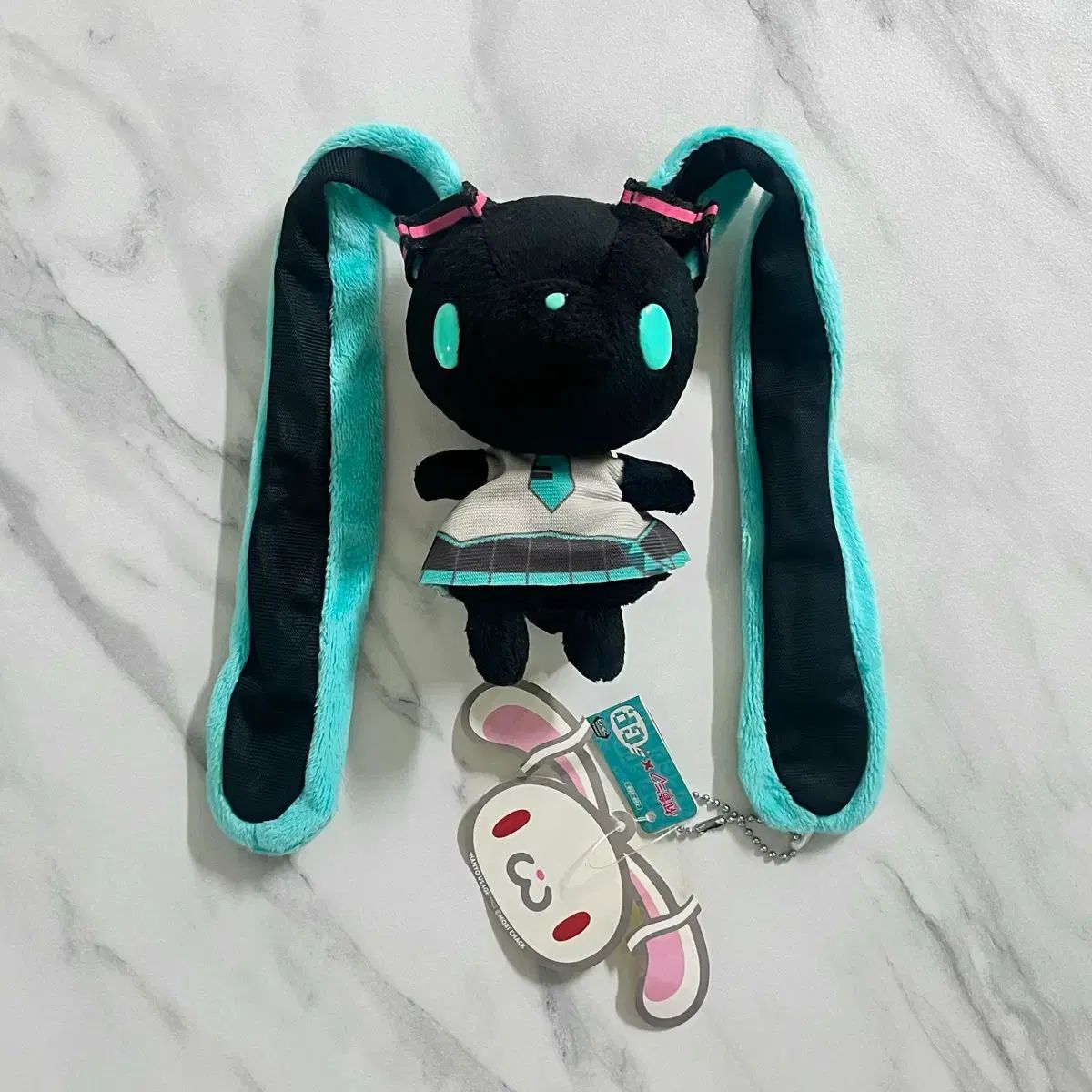 初音ミク 汎用うさぎ ぬいぐるみ キーホルダー - メルカリ