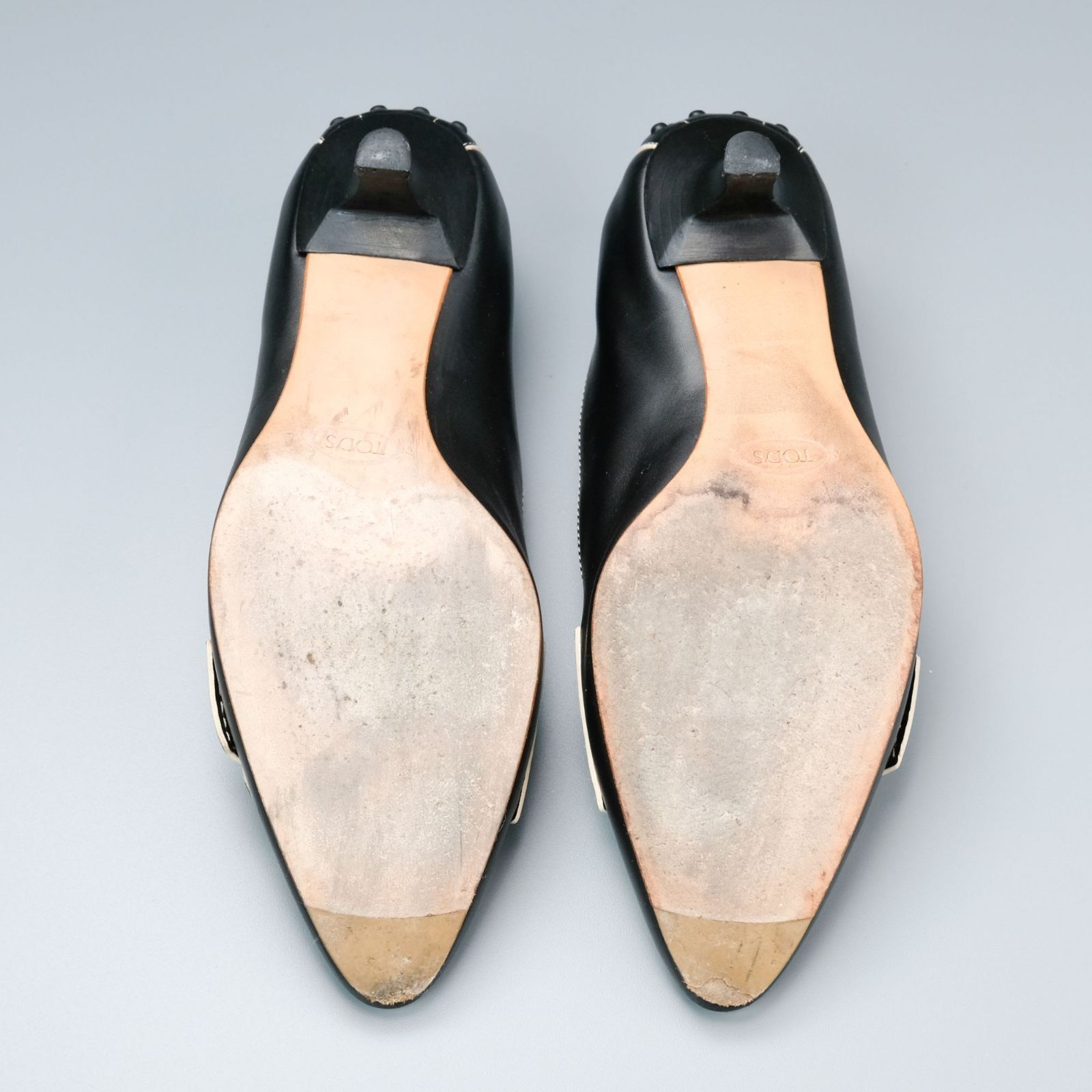 大人気モデル】トッズ TOD'S パンプス ステッチ ローヒール ポイン