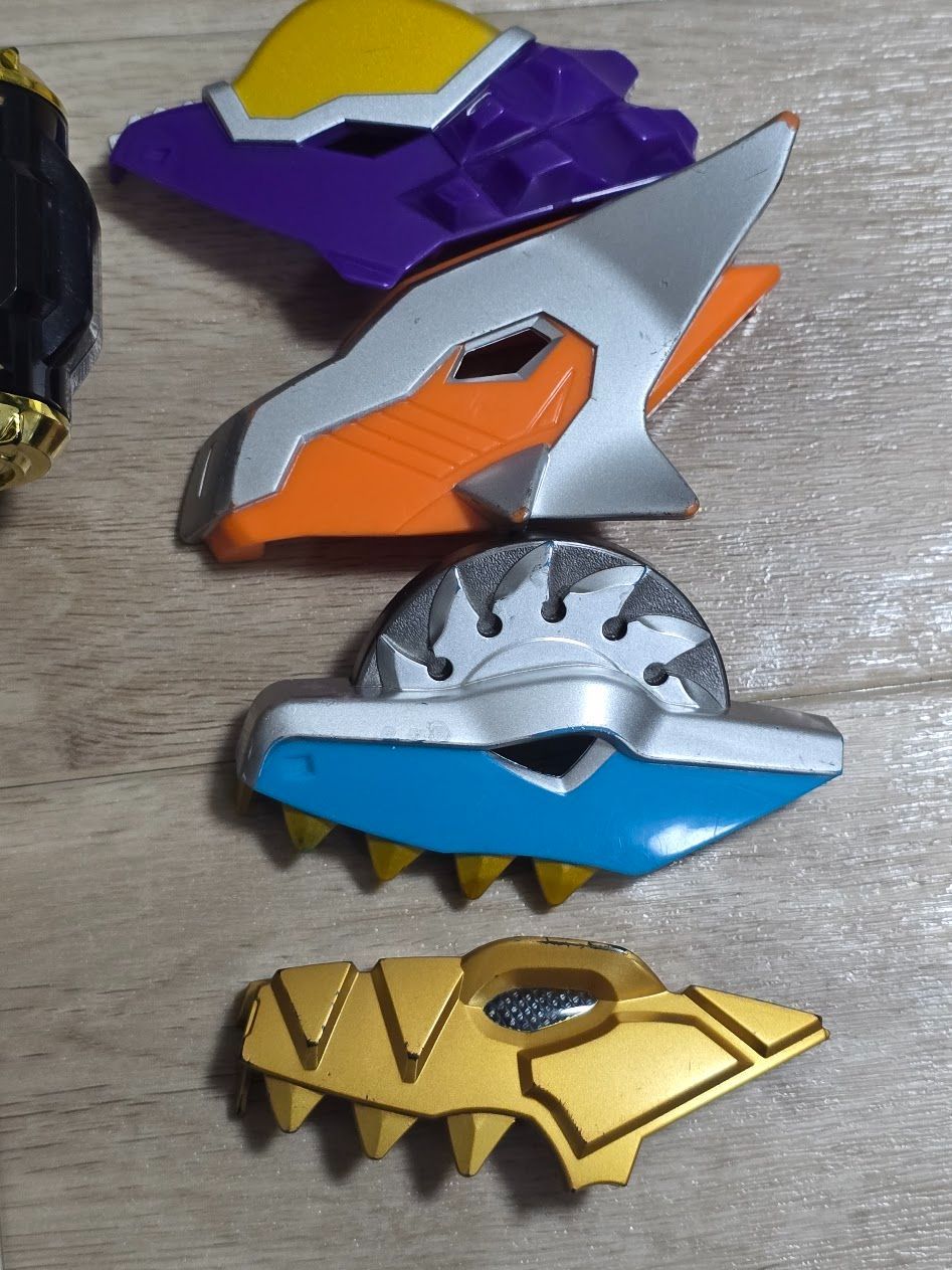 爆竜戦隊アバレンジャーDXダイノブレス アバレマックスver Amazon.co