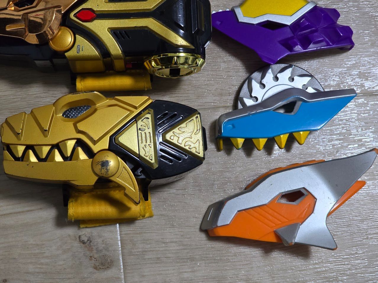 ダイノブレス アバレマックスバージョン DX ダイノコマンダー 爆竜戦隊