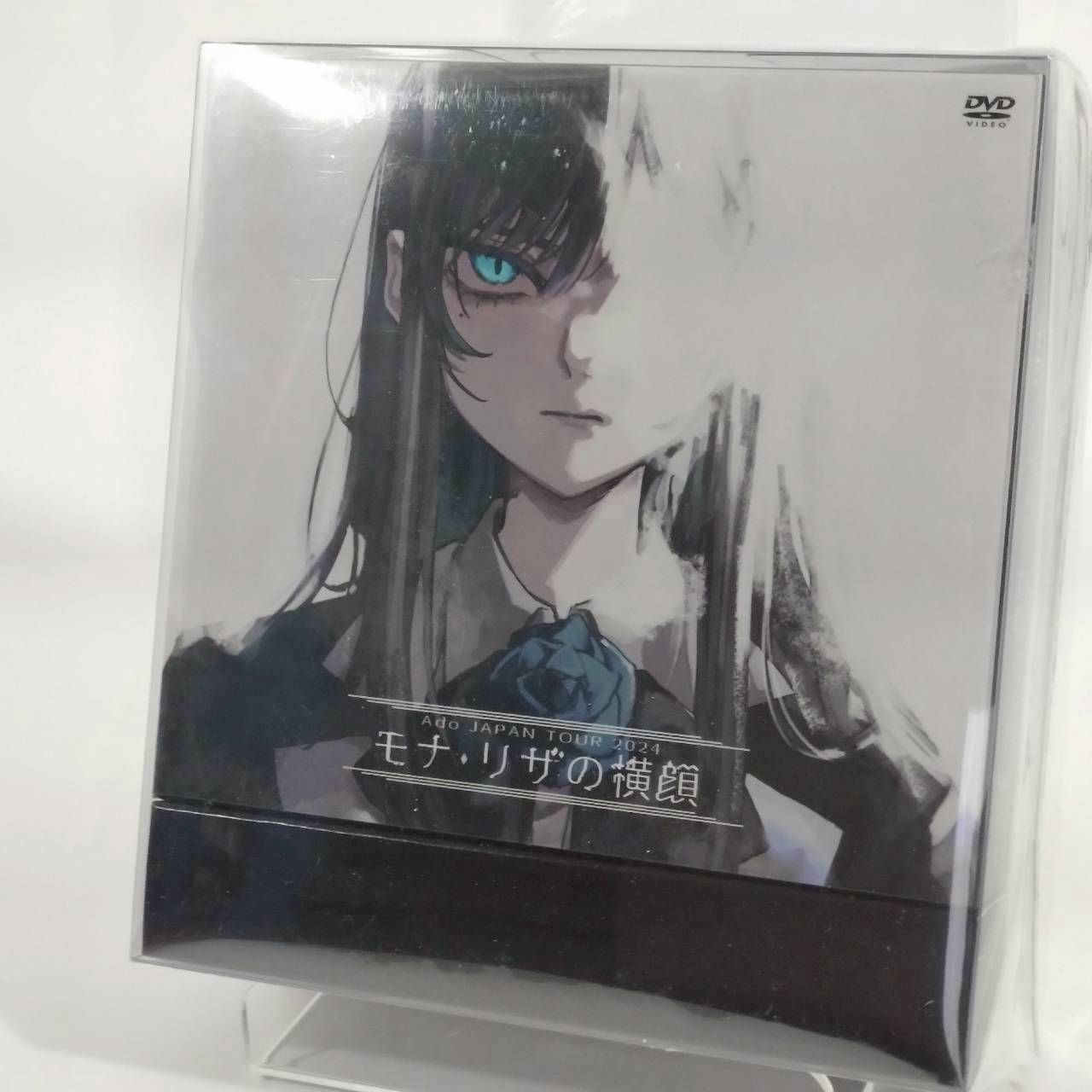 Ado ライブ映像作品「Ado JAPAN TOUR 2024『モナ・リザの横顔』」 DVD