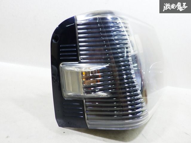 【破損無し！】三菱純正 U61V U62V ミニキャブ ハロゲン ヘッドライト ヘッドランプ 右 右側 運転席側 STANLEY P5701 棚2J25