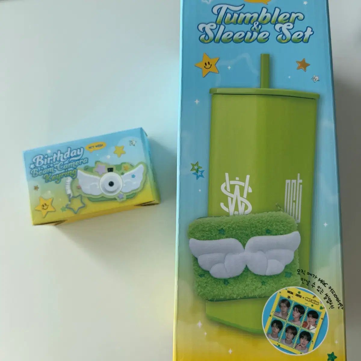 NCT エヌシーティー WIND AND WISH MEGAWISH スリーブステンレスボトル カメラキーホルダー