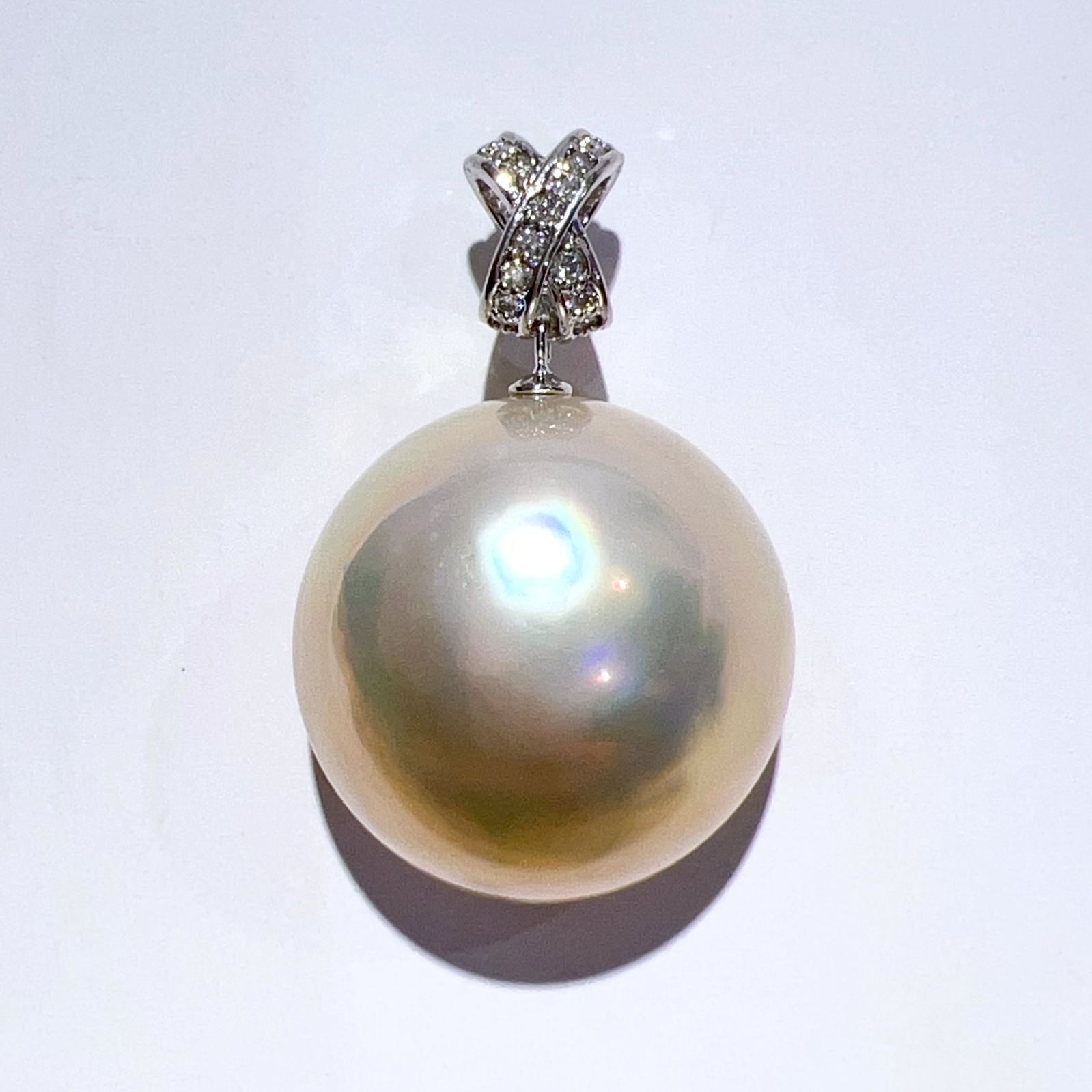 K18WG 天然 マベパール ダイヤ ネックレス ペンダントトップ MP19.7mm