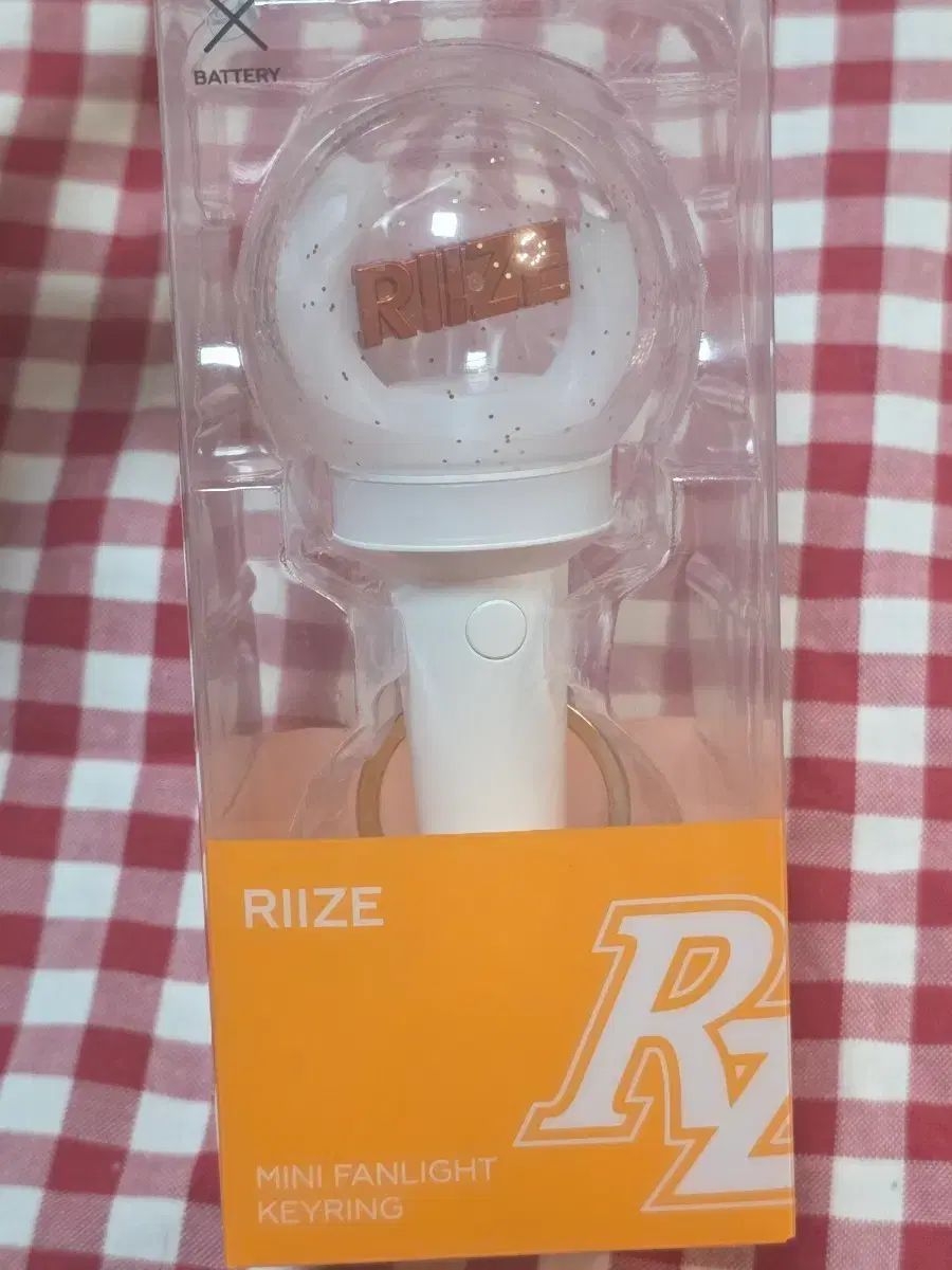 RIIZE（ライズ） ミニ ペンライト RIIZE ライズ ミニ ミニチュア ペン