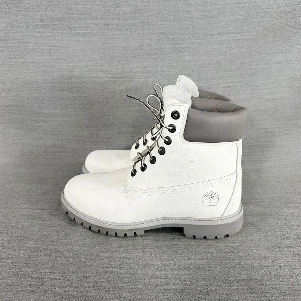 ティンバーランド 6インチ プレミアム ウォーカーブーツ 白/メンズ