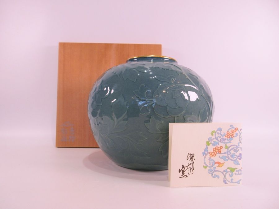 宮内庁御用達 深川製磁 色絵彩磁 牡丹文 花瓶 共箱 栞 花器 花入 飾り