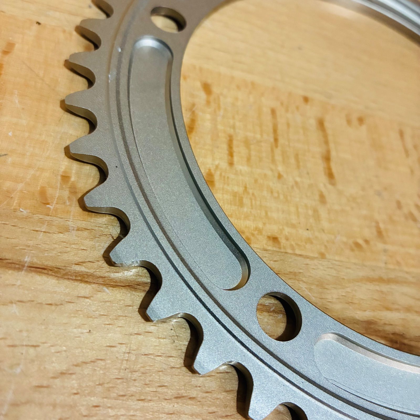 良品】 スギノ super 禅 ZEN TRACK RACING PCD144 44T 5アーム