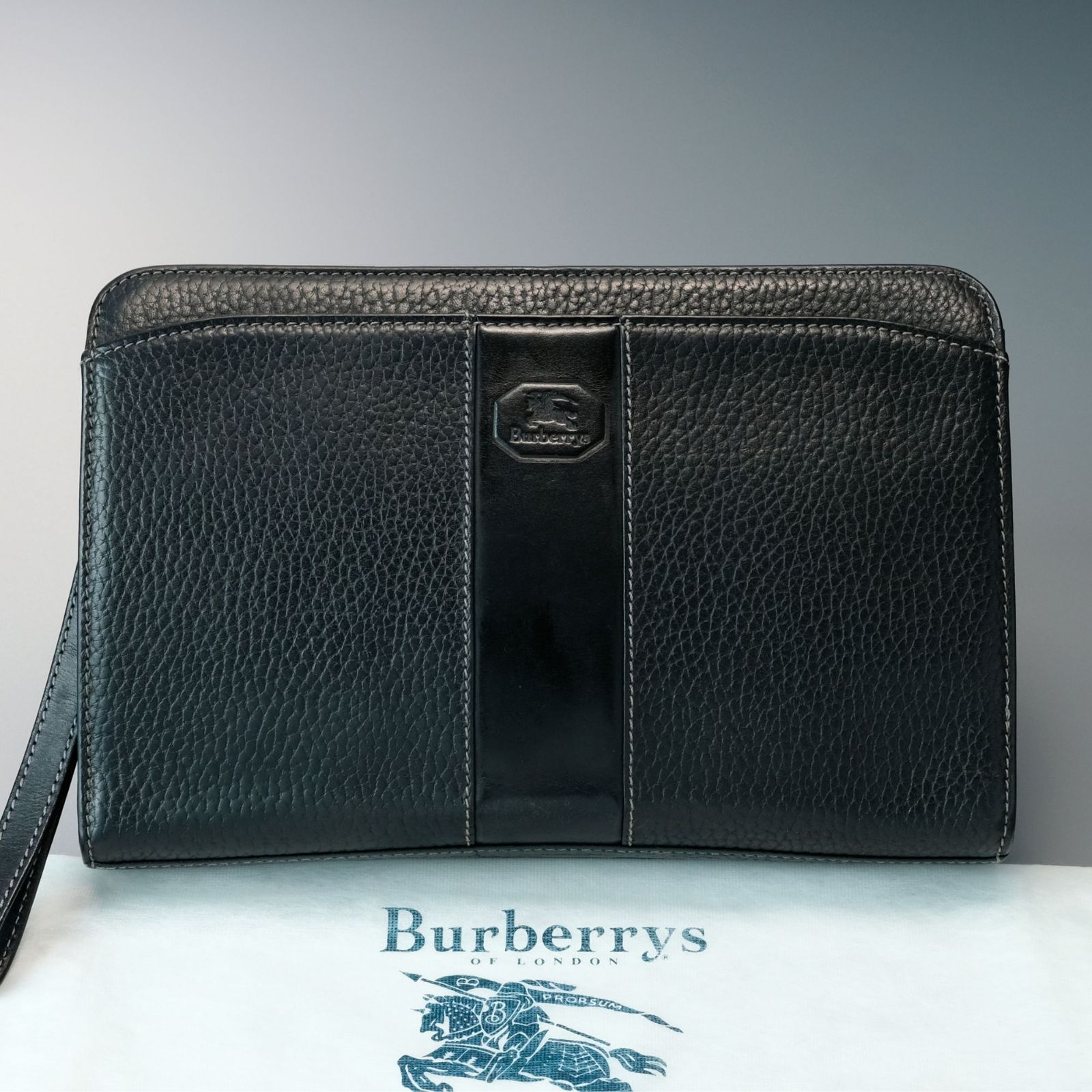 保管袋・ショッパー付】BURBERRY バーバリー オールレザー セカンド