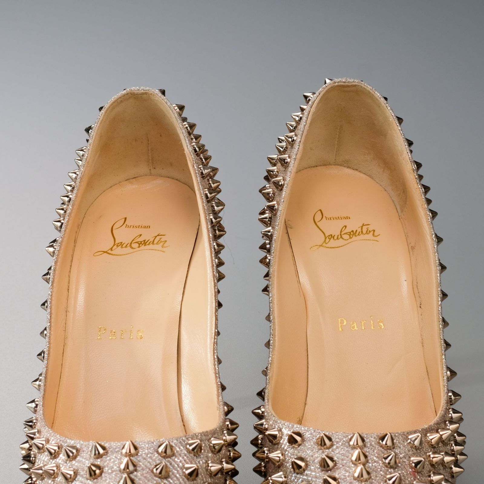 クリスチャンルブタン FIFI SPIKES スパイク パンプス ハイヒール