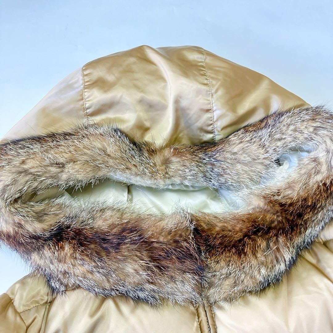 PRADA プラダ ブルーフォックスファー付 三角ロゴプレート ナイロン