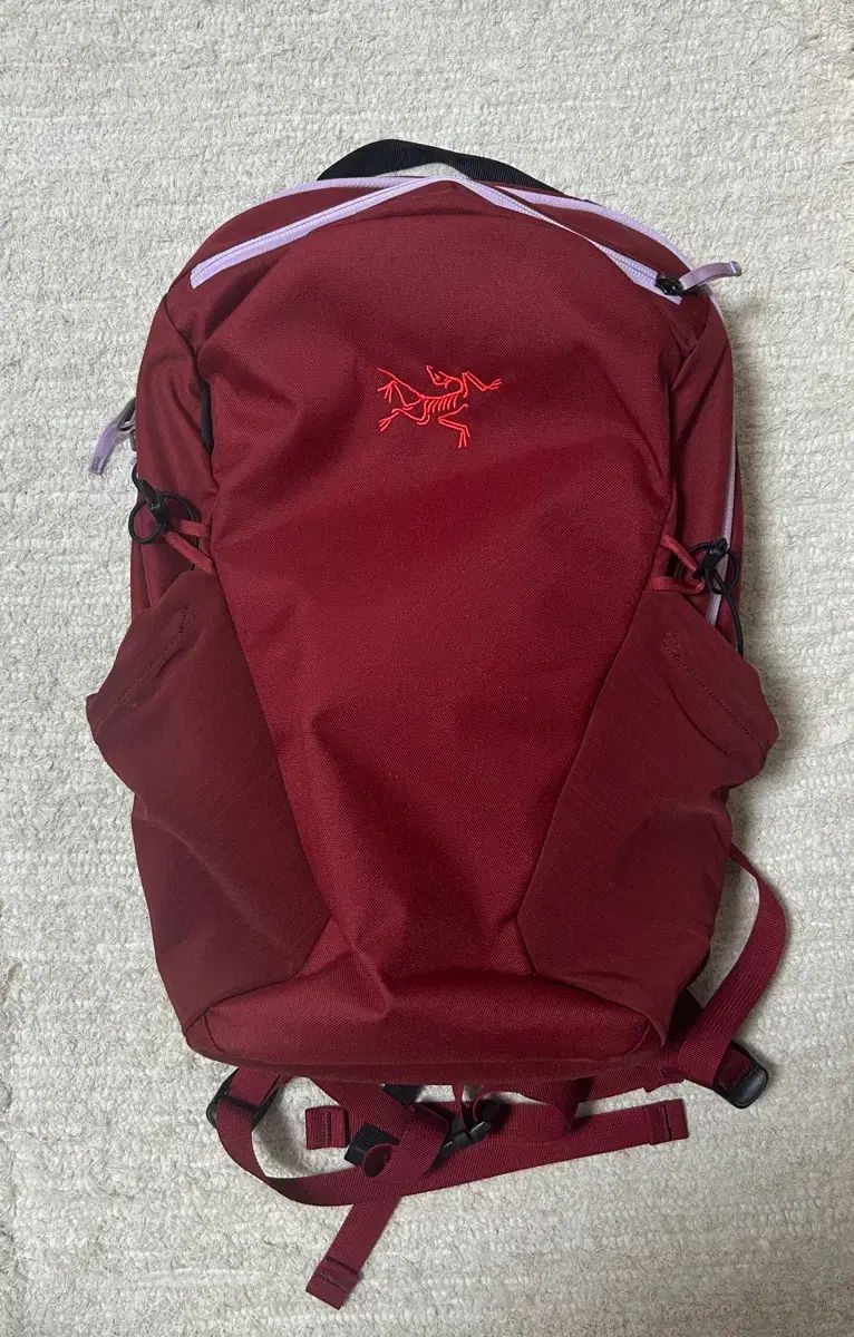ARC TERYX アークテリクス マンティス16 バックパック レッド