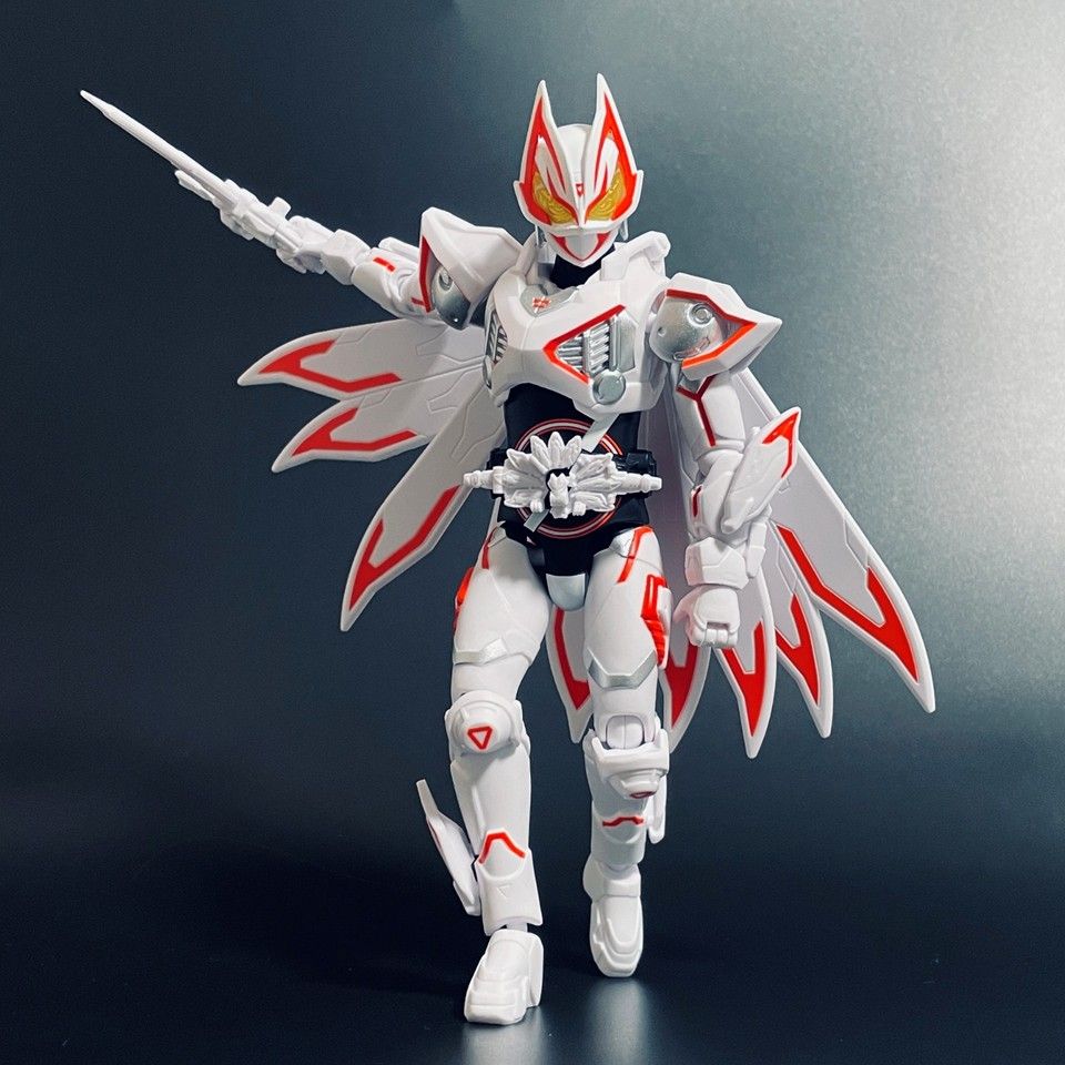 バンダイ サウンド×アクション 仮面ライダーギーツⅨ ギーツIX。背中の