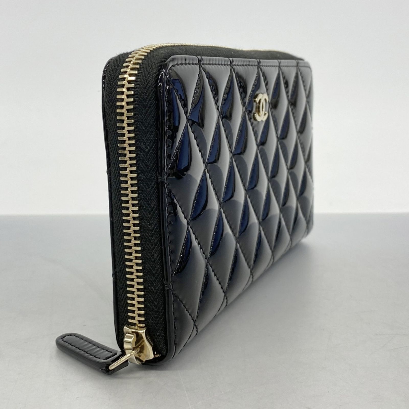 シャネル(Chanel) シャネル 長財布 マトラッセ パテントレザー 