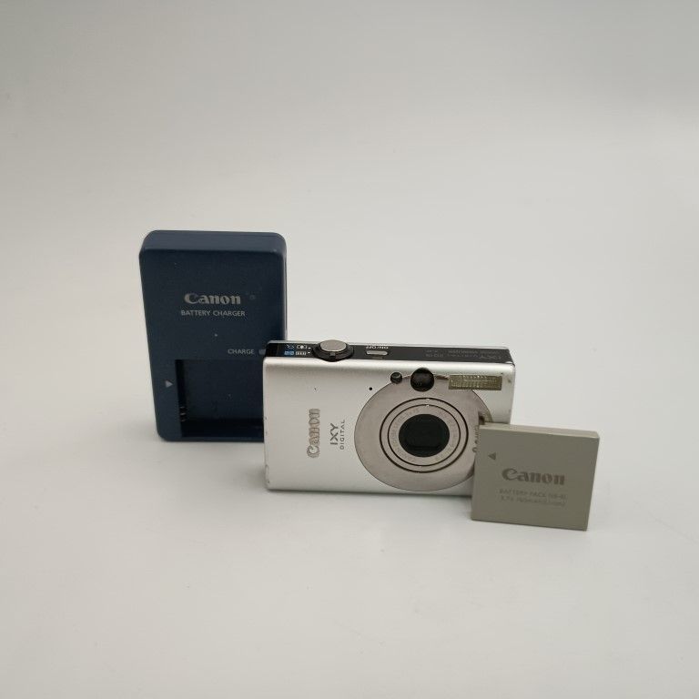 Canon IXY DIGITAL 20 IS Silver コンパクトデジタルカメラ 〇 - メルカリ