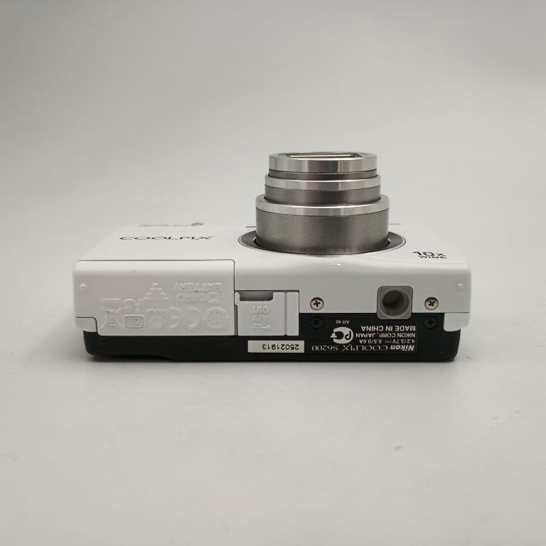 Nikon COOLPIX S6200 White コンパクトデジタルカメラ - メルカリ