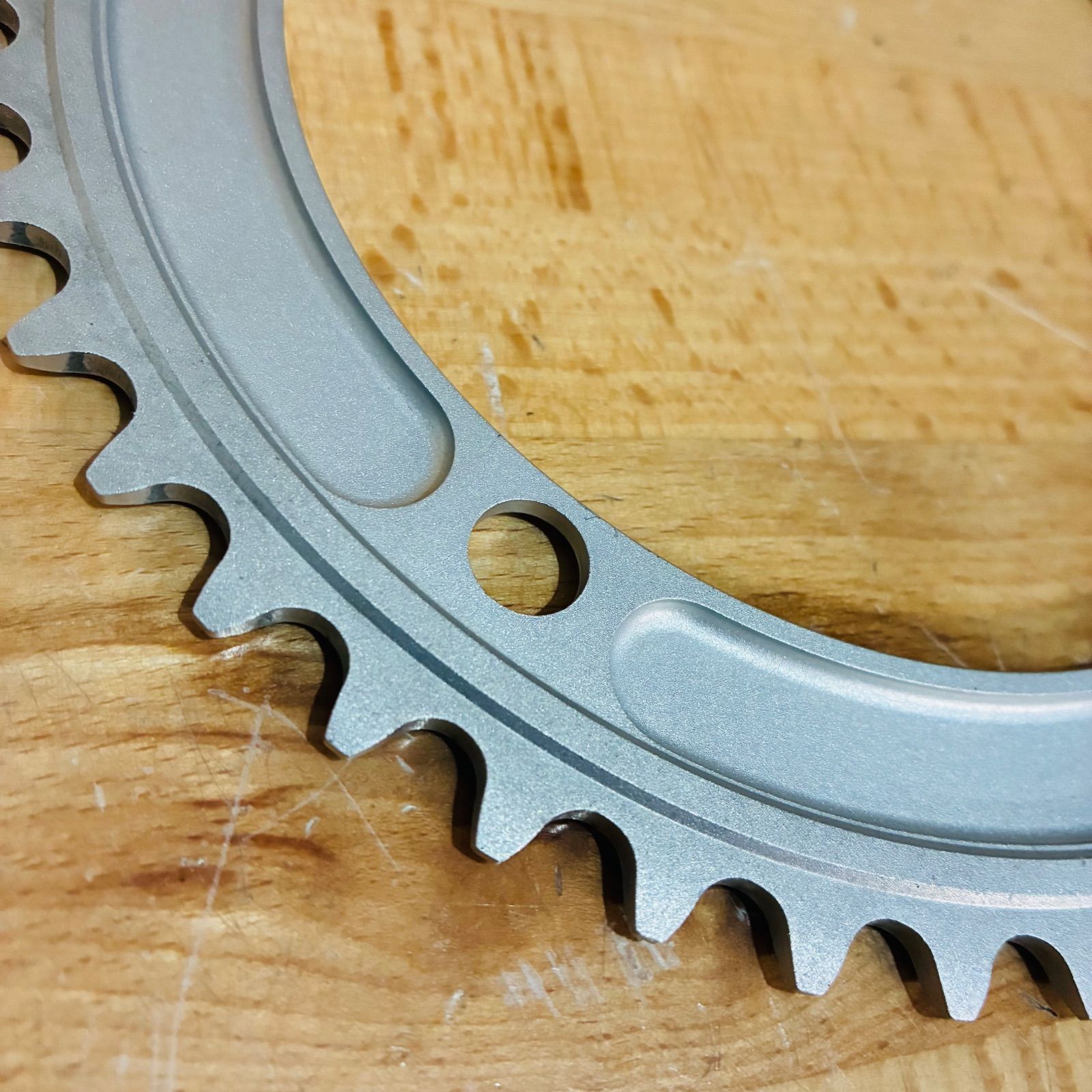 良品】 スギノ 禅 ZEN TRACK RACING P.C.D.144mm 45T 5アーム シングル