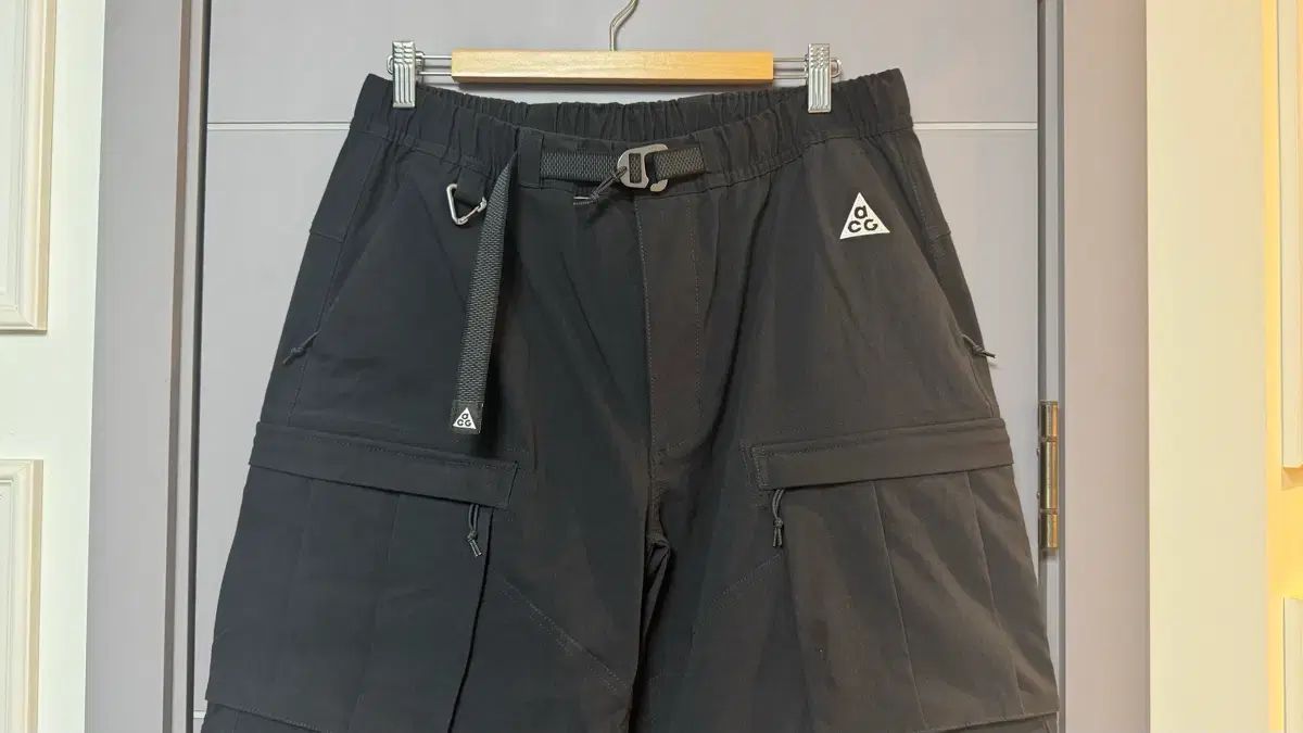 ナイキ acg スミス サミット カーゴ アジア XL ブラック ほぼ