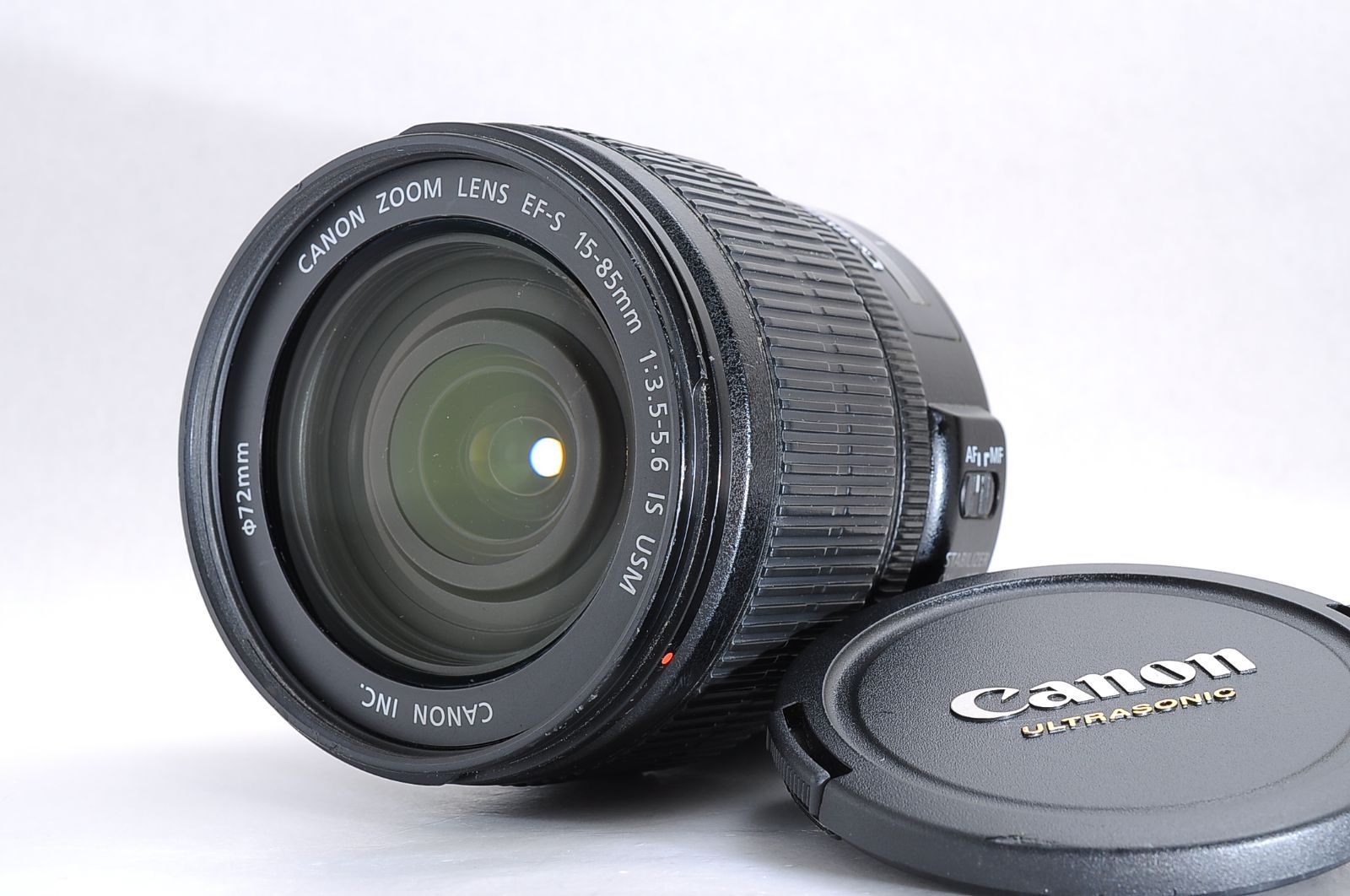 Canon（キヤノン） EF-S 15-85mm F3.5-5.6 IS USM｜高倍率ズーム 手