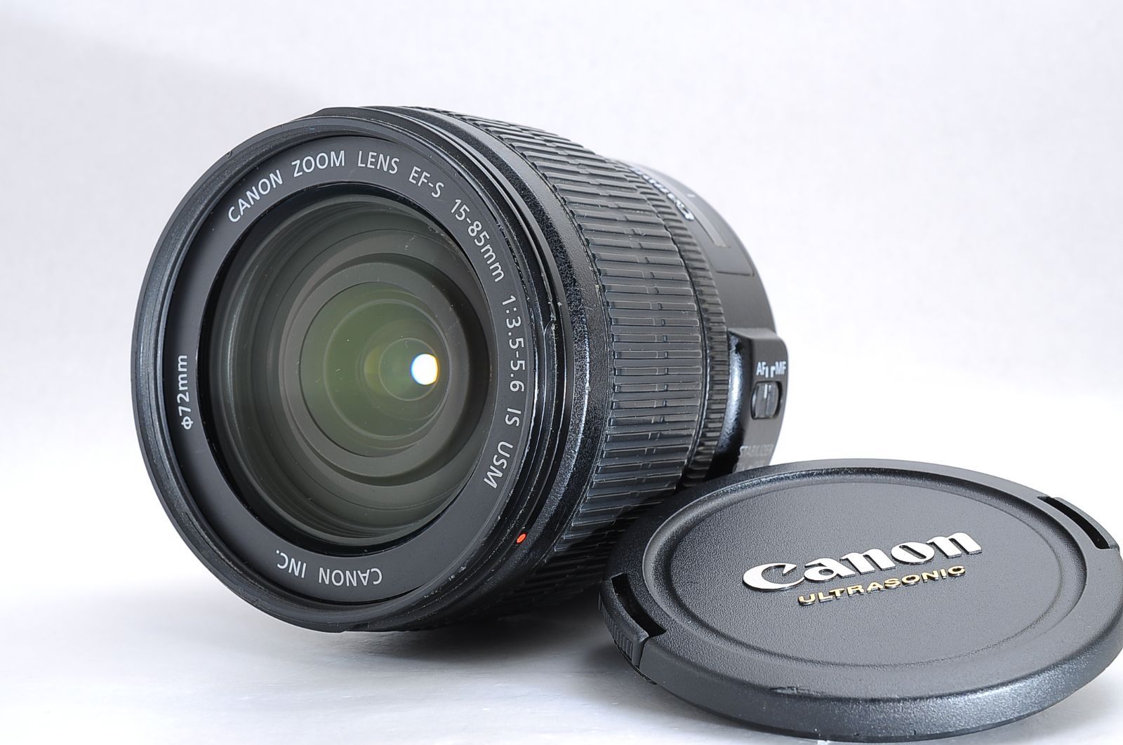 Canon（キヤノン） EF-S 15-85mm F3.5-5.6 IS USM｜高倍率ズーム 手
