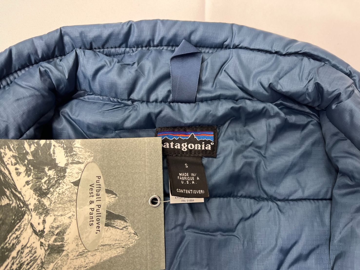  patagonia パフボールジャケット ナイロンプルオーバー レッド ジャケット アウター