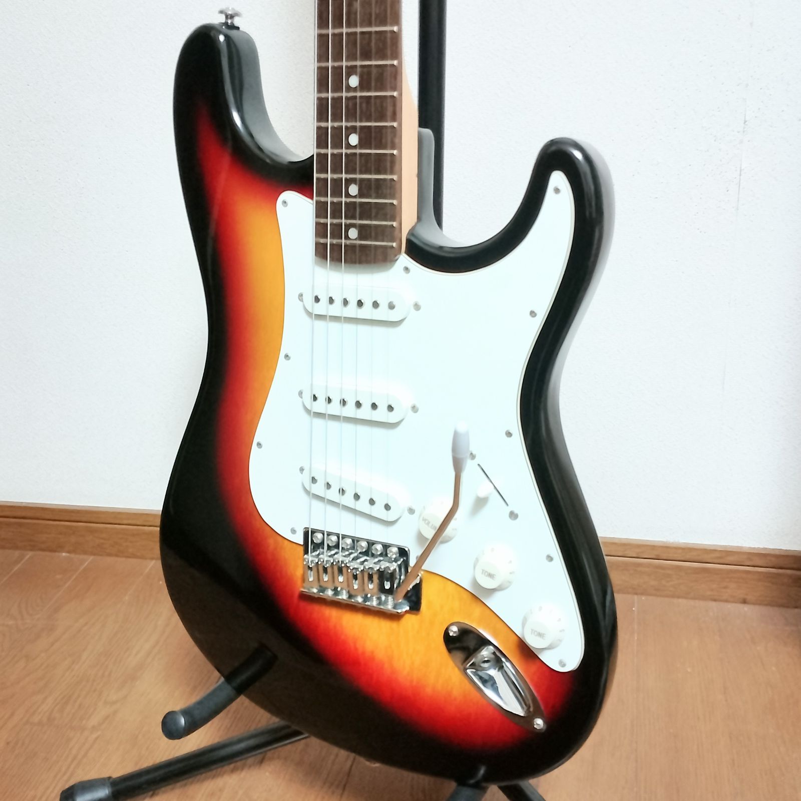 美品 Samick LS-11/3SB ストラトキャスタータイプ エレキギター - メルカリ