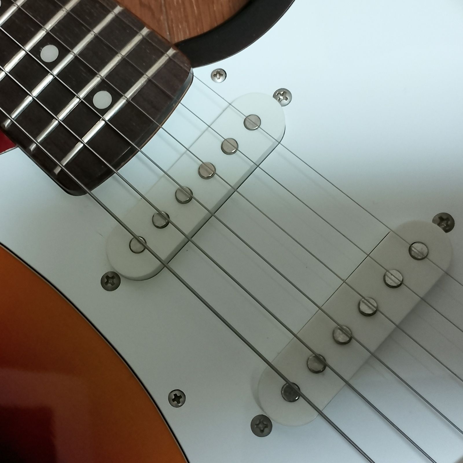 美品 Samick LS-11/3SB ストラトキャスタータイプ エレキギター - メルカリ