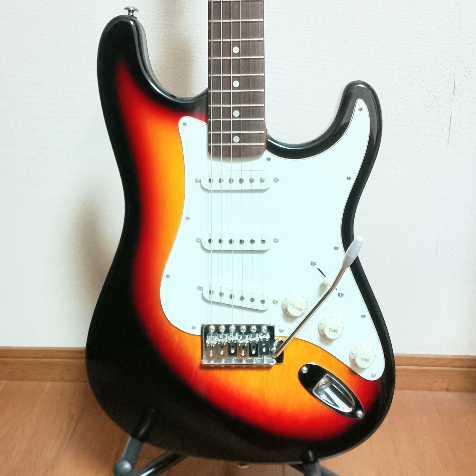 美品 Samick LS-11/3SB ストラトキャスタータイプ エレキギター - メルカリ