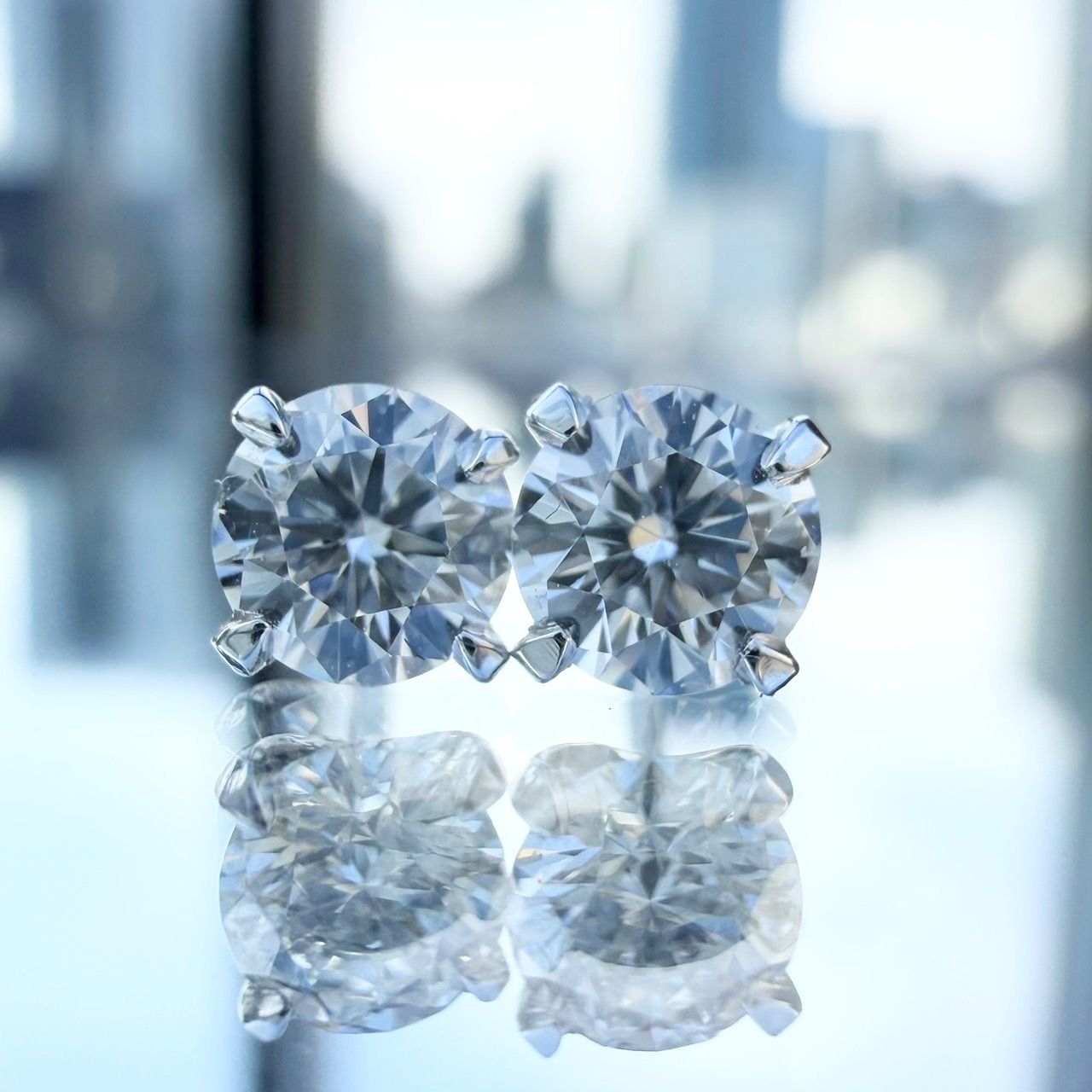 Pt900 ダイヤモンド 計0.437ct スタッドピアス - メルカリ