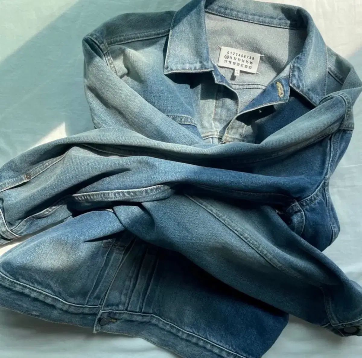 メゾンマルジェラ ディストレスト デニムジャケット - メルカリ