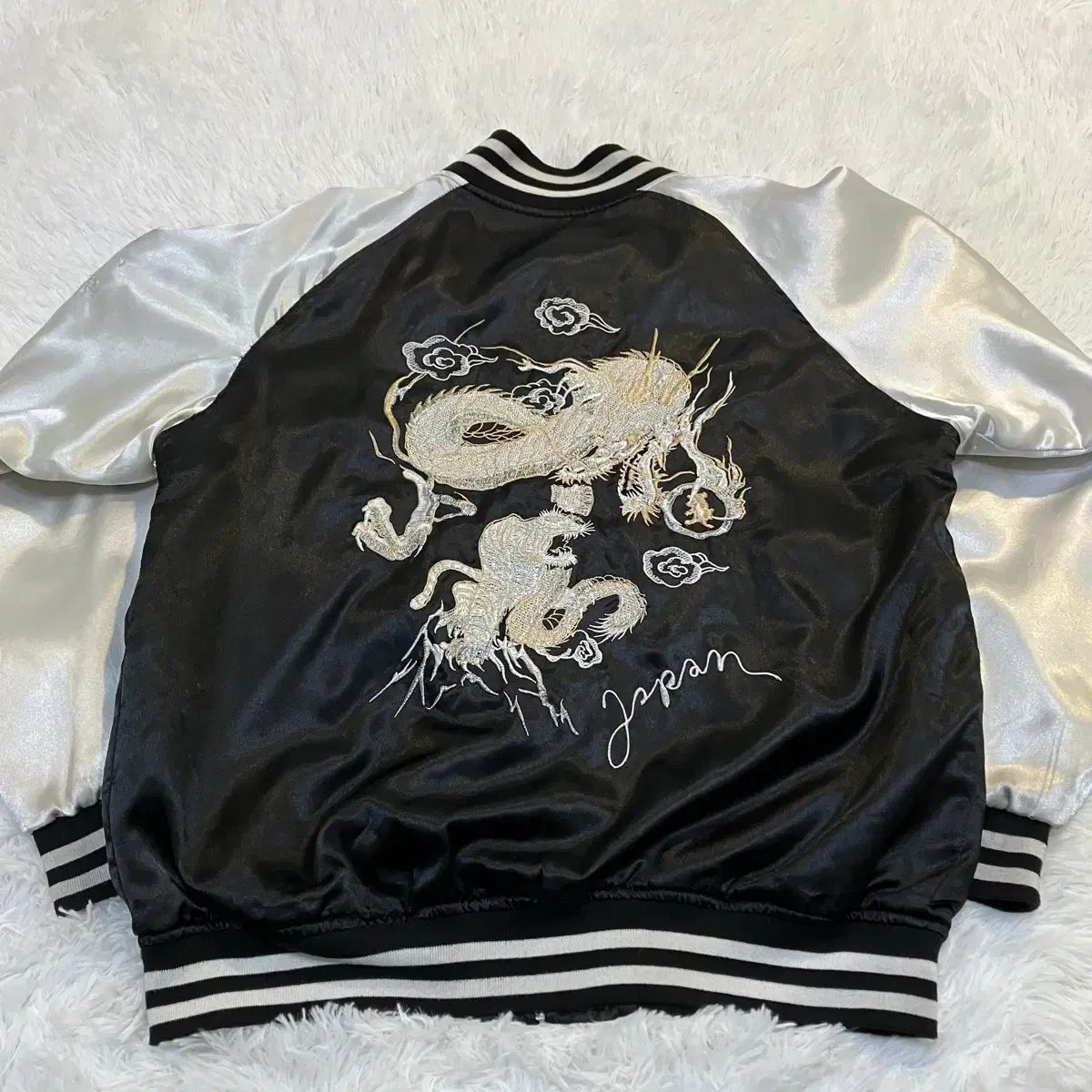 ヴィンテージ タイガー ドラゴン GOLD スタジャン 805 y2k ストリート