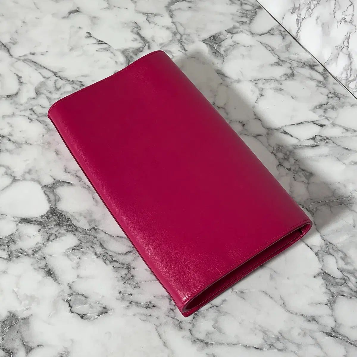 OS イヴ・サンローラン ベルト デ ジュール クラッチバッグ ピンク